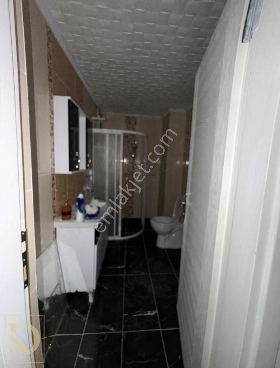 Meydanın Göbeğinde Kiralık 3+1 Daire - Görsel 2