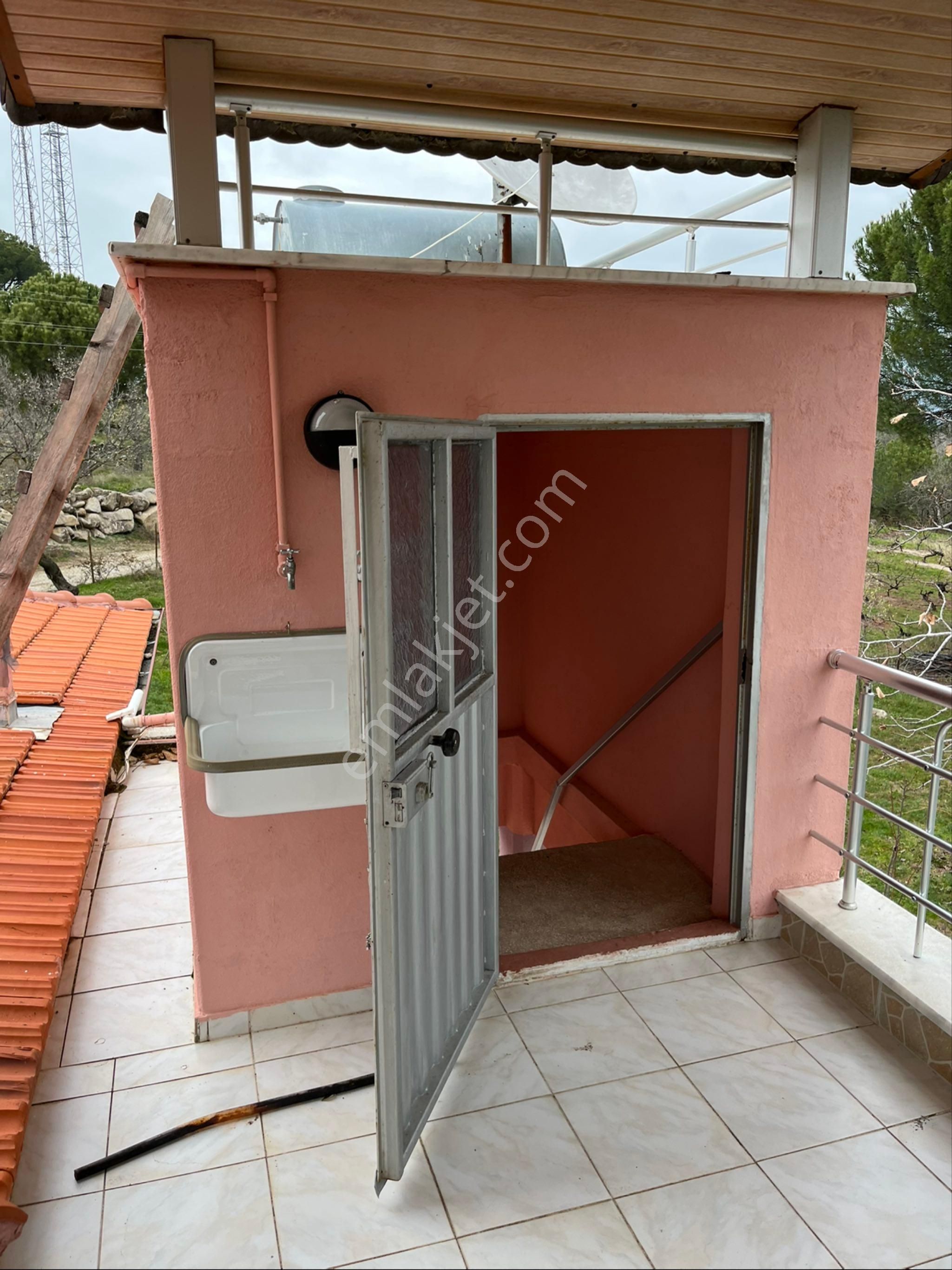 Kozak Çelebi Emlak Tan Kozak Yaylasında 5000 M2 Arsa İçerisinde Satılık Malikane - Görsel 24