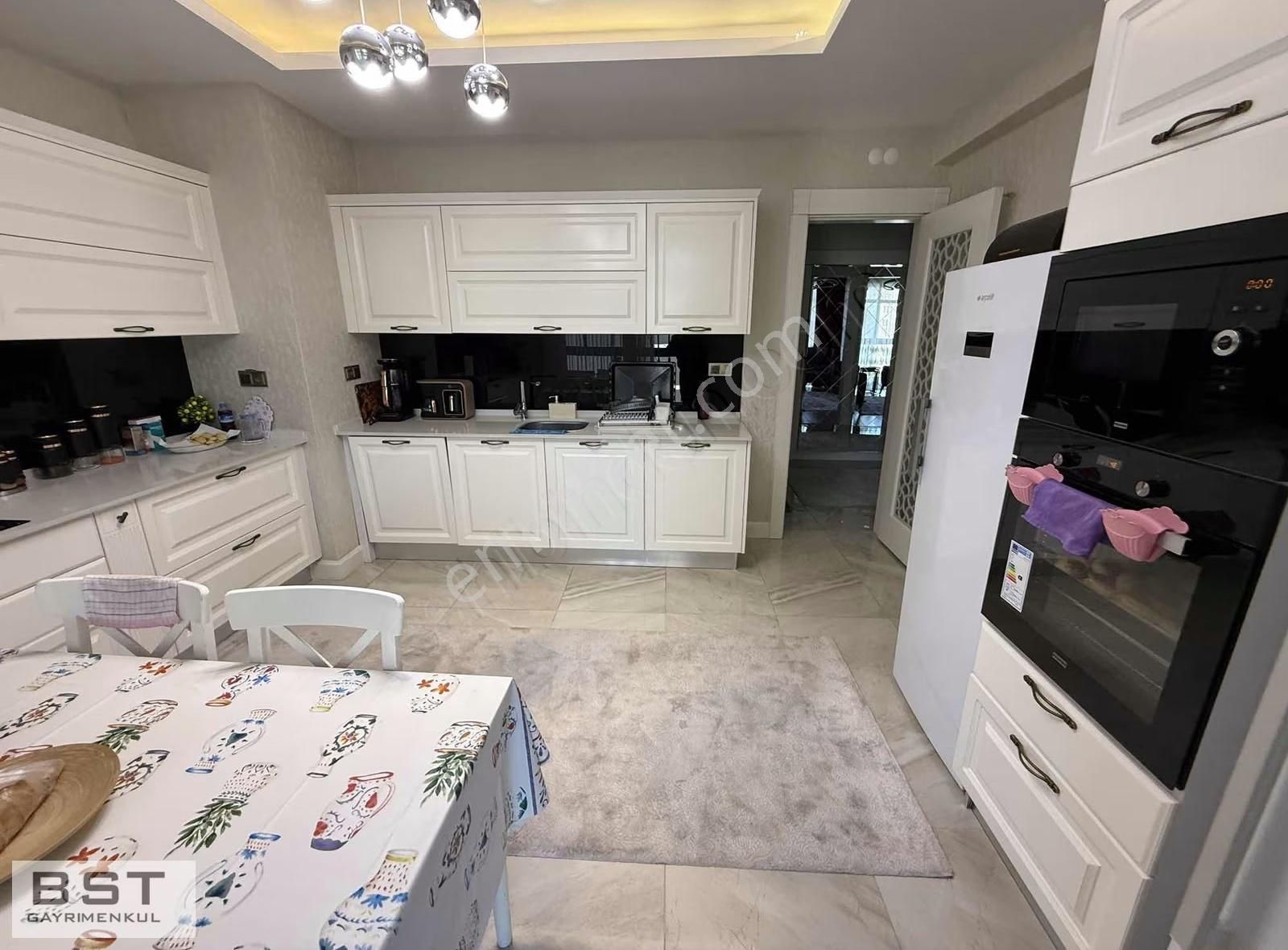 Bst'den Terras Konutlarında Satılık 4+1 174 M2 Net Daire - Görsel 10