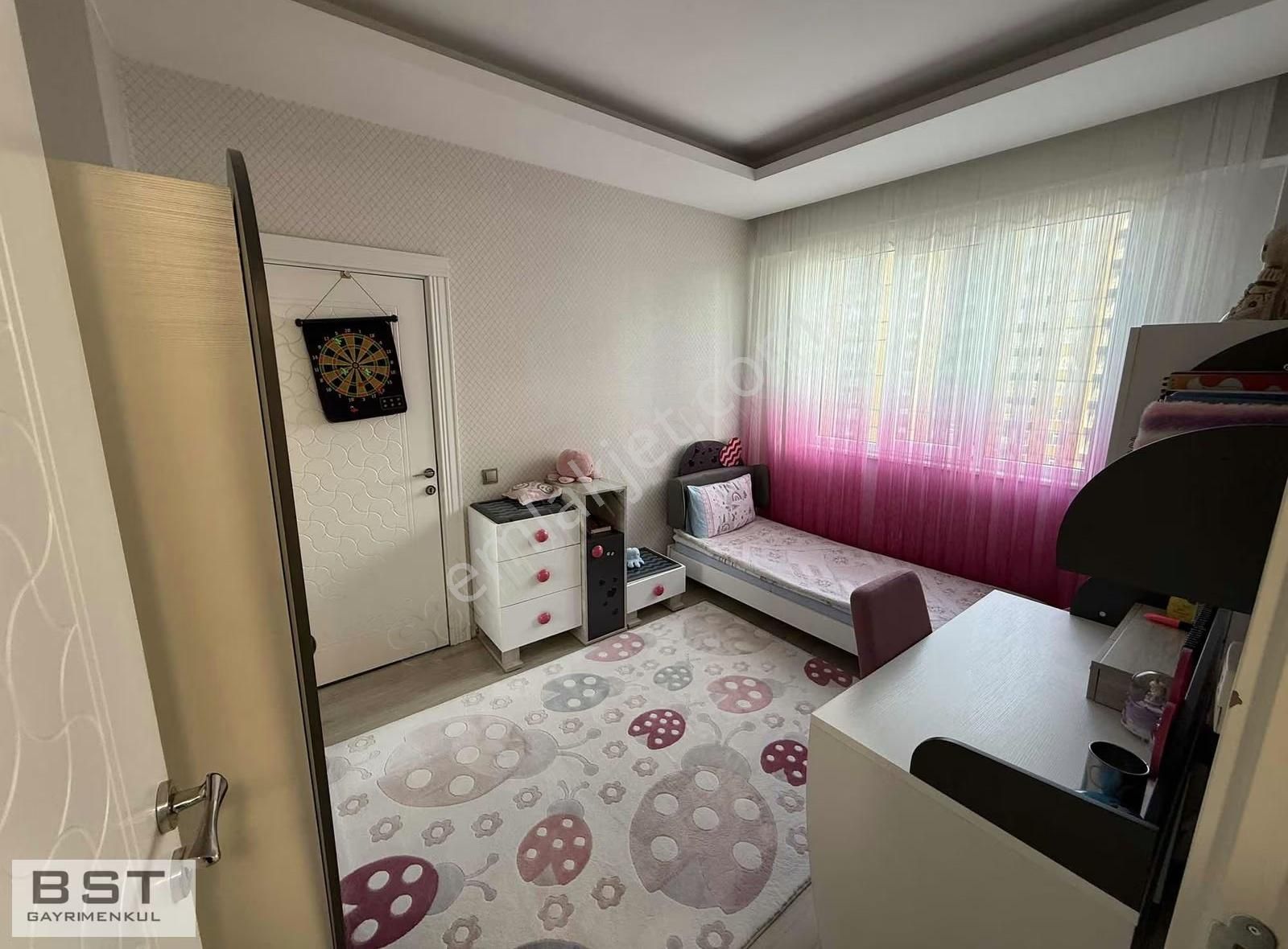 Bst'den Terras Konutlarında Satılık 4+1 174 M2 Net Daire - Görsel 28