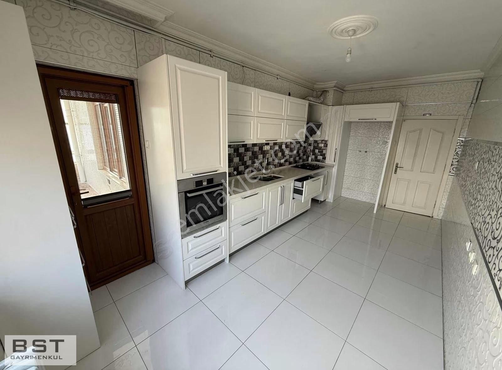 Nışantaşı Mh 3 + 1 Kapalı Otoparklı Kapıcılı Daıre