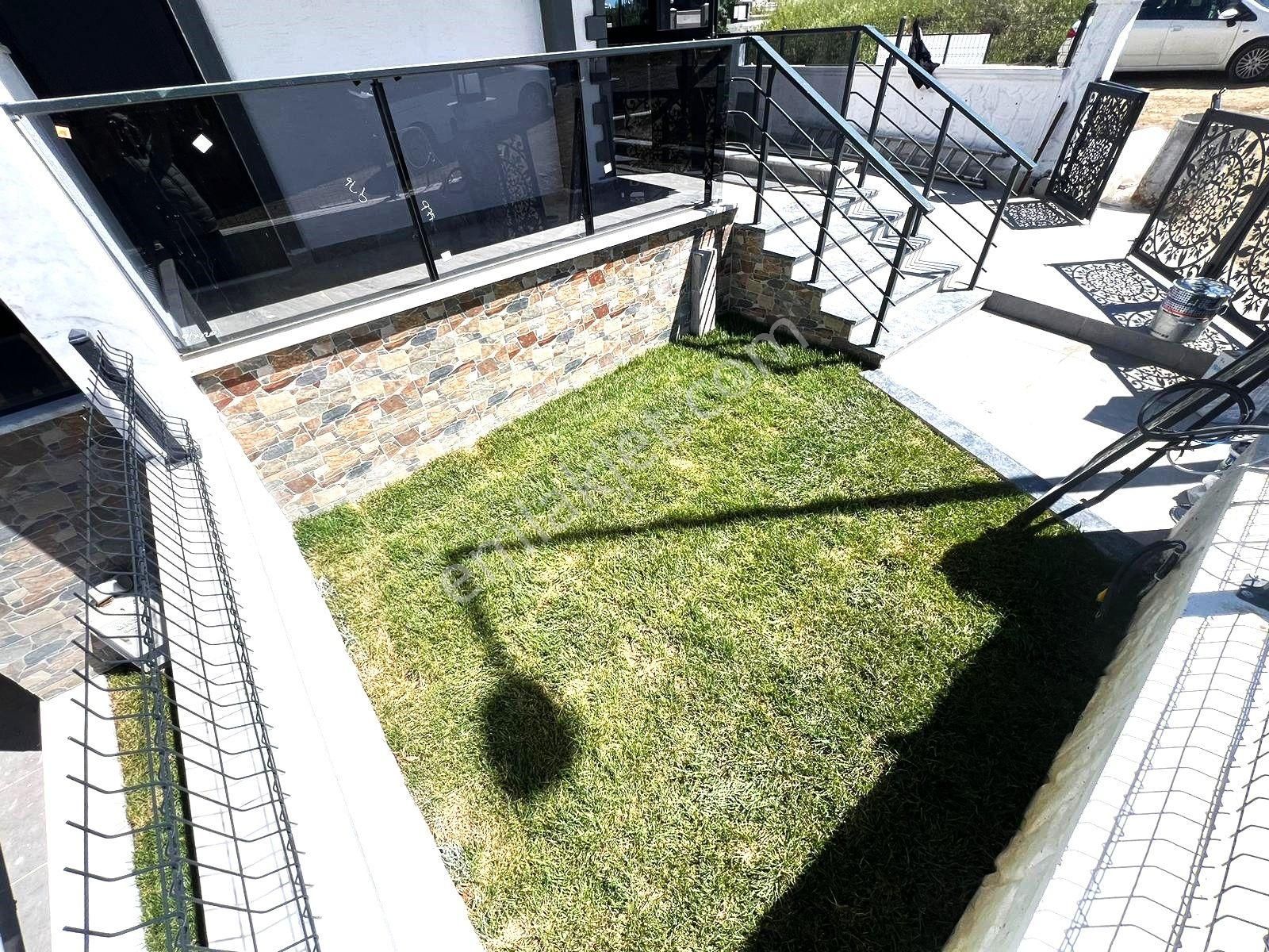 Burhaniye İskele'de Aygül'den Sıfır Deniz Manzaralı Kaçmaz Fırsat Ebeveyn Banyolu 4+1 Satılık Villa - Görsel 33