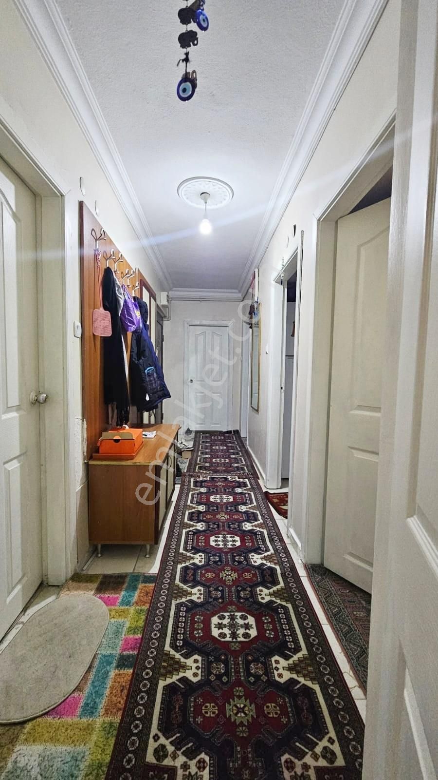 Valentia'dan Natoyolu Cadde Yakını Ara Kat Konumunda 3+1 Daire - Görsel 22