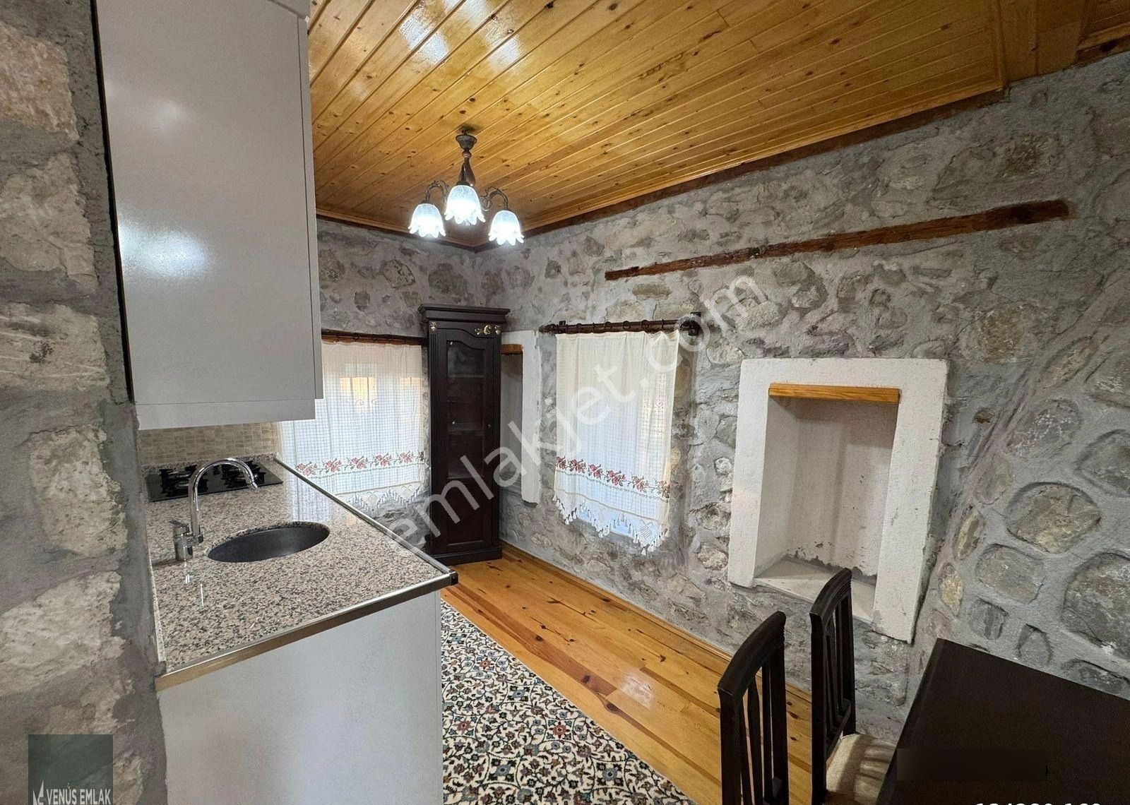 Venüs Emlak Demre'den Kaş Dirgenlerde Satılık Çiftlik Evi - Görsel 8