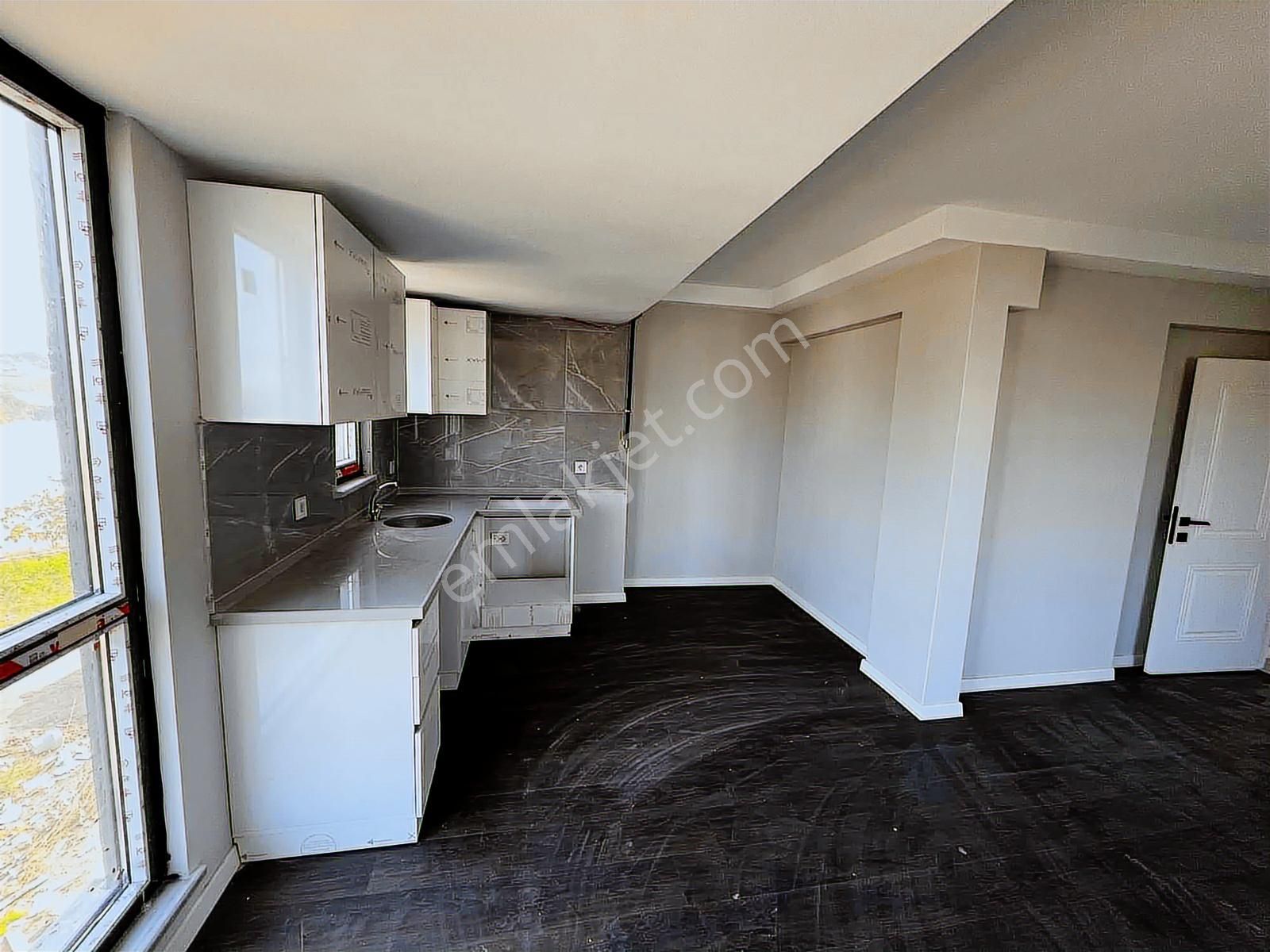 Çiftlikköy Kelebek Çayırında 1+1 Kiralık Sıfır Daireler - Görsel 20