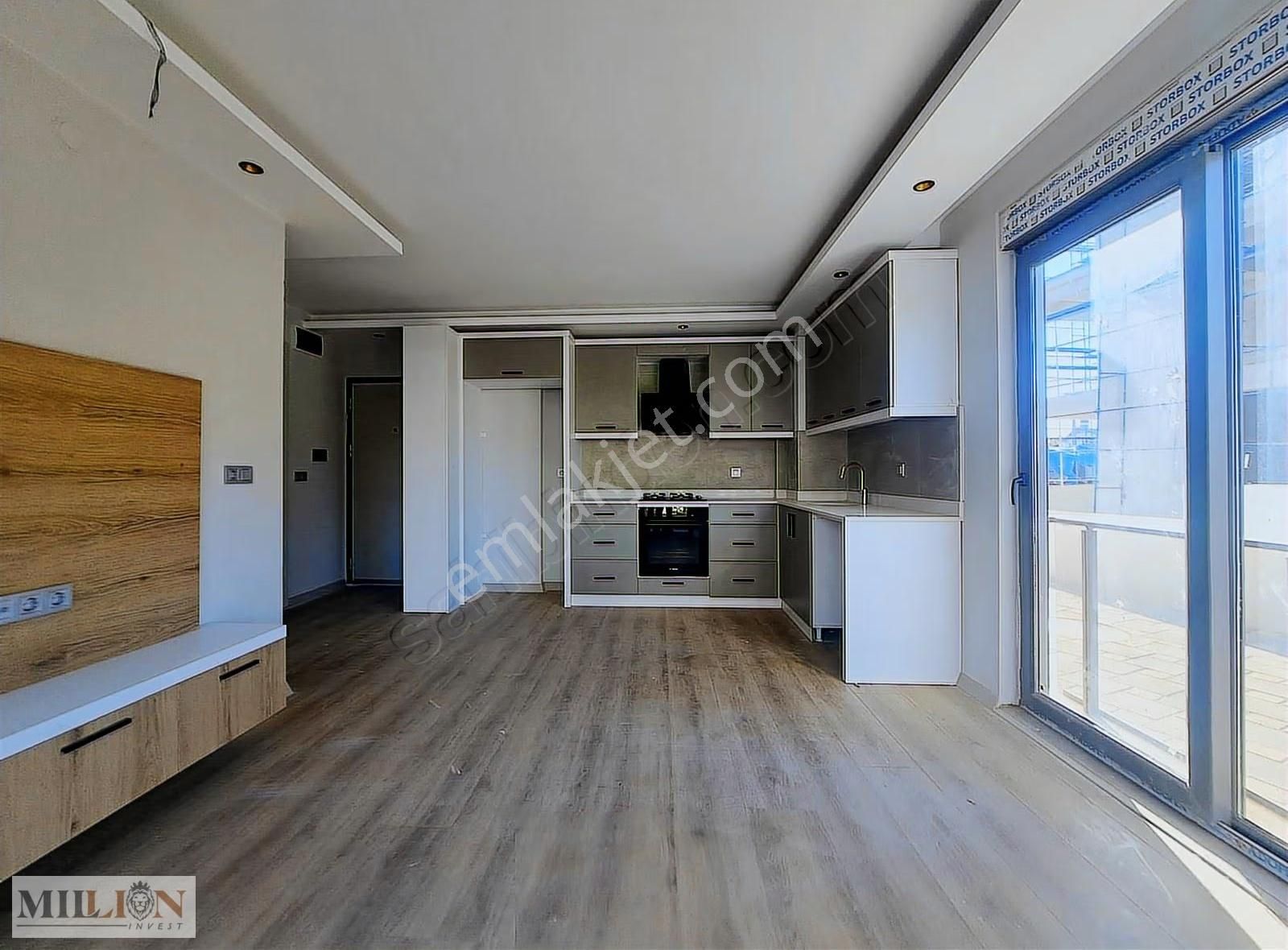 Kardeş Kentler Bulvar Üzeri Havuzlu Site İçerisi Sıfır 1+1 Daire