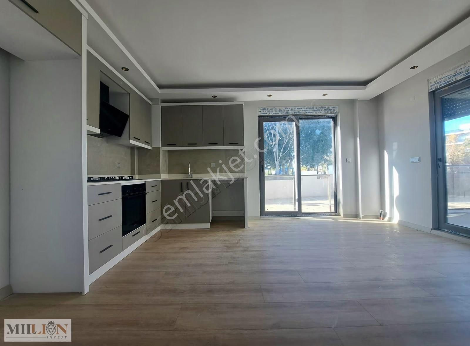 Kardeş Kentler Bulvar Üzeri Havuzlu Site İçerisi Sıfır 1+1 Daire - Görsel 5