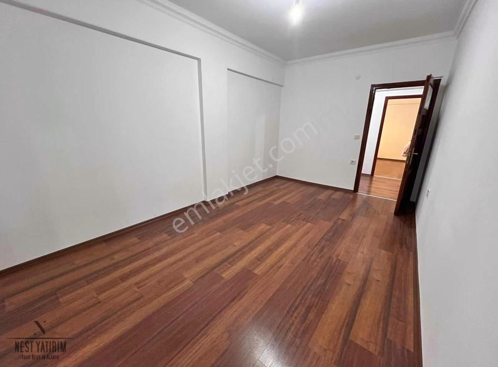 Damlataşta Satılık 3+1 Daire Denize 250 Mt - Görsel 15