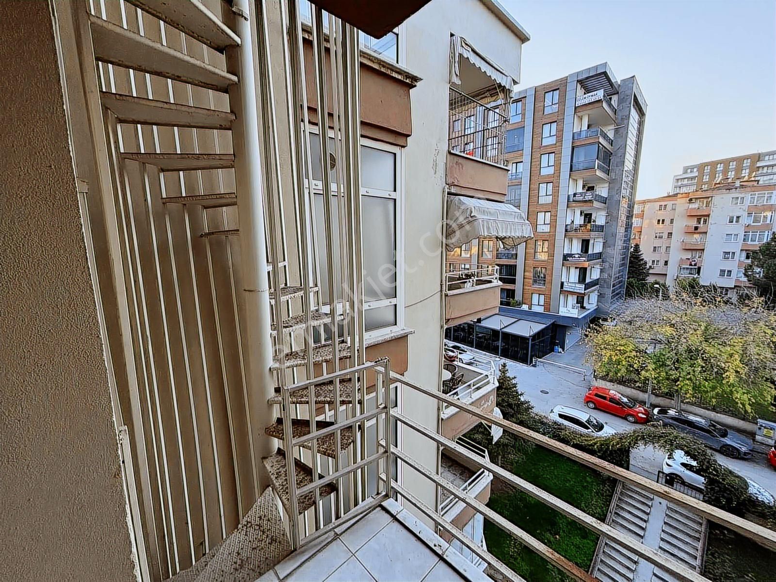 Fsm Acıbadem Yanı 4+1 Kiralık Daire - Görsel 13