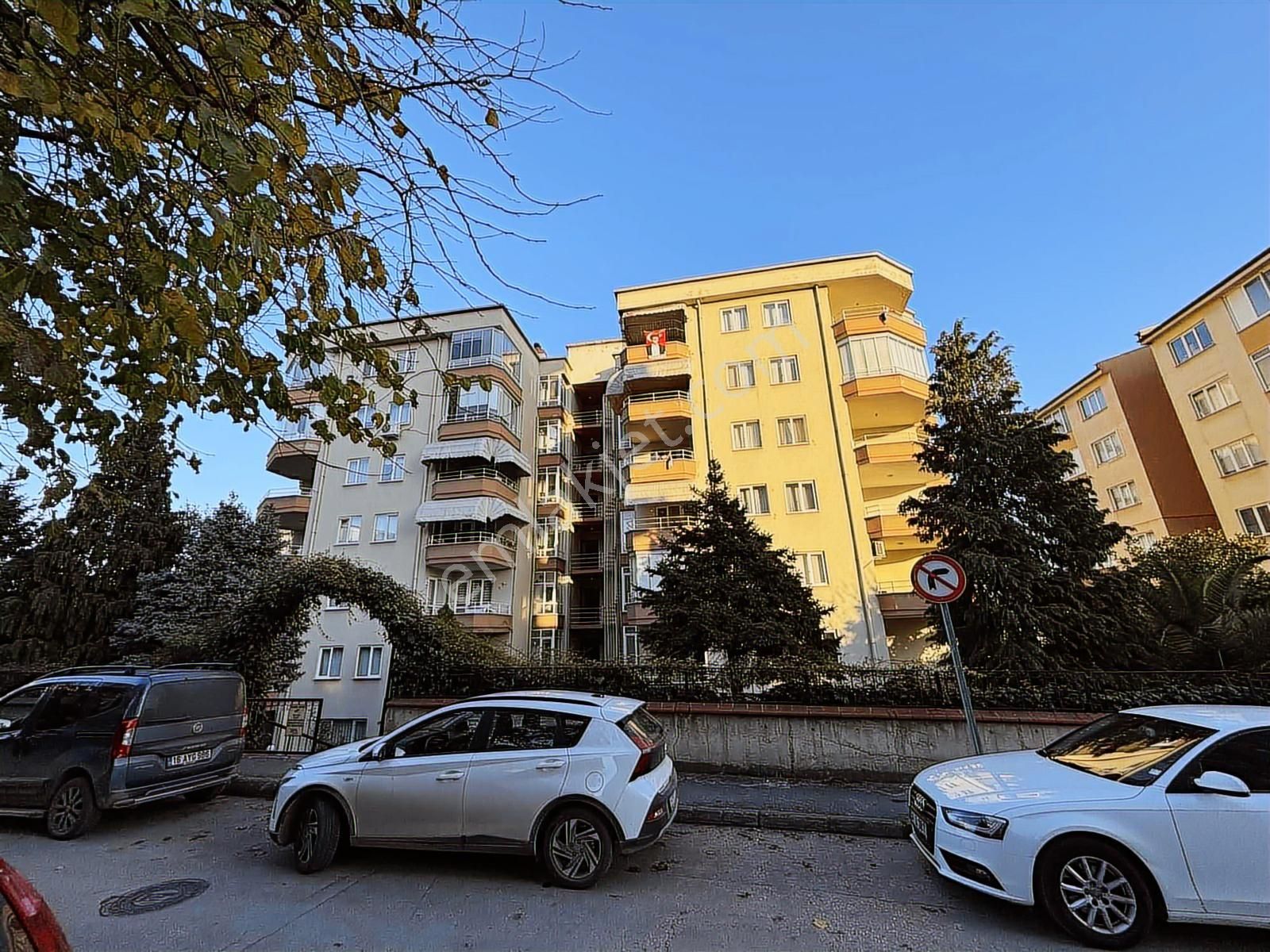 Fsm Acıbadem Yanı 4+1 Kiralık Daire
