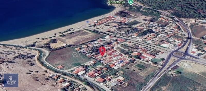 Ahmetbeyli Sahilde Denize 150m Mesafede Satılık 93m2 Bahçe