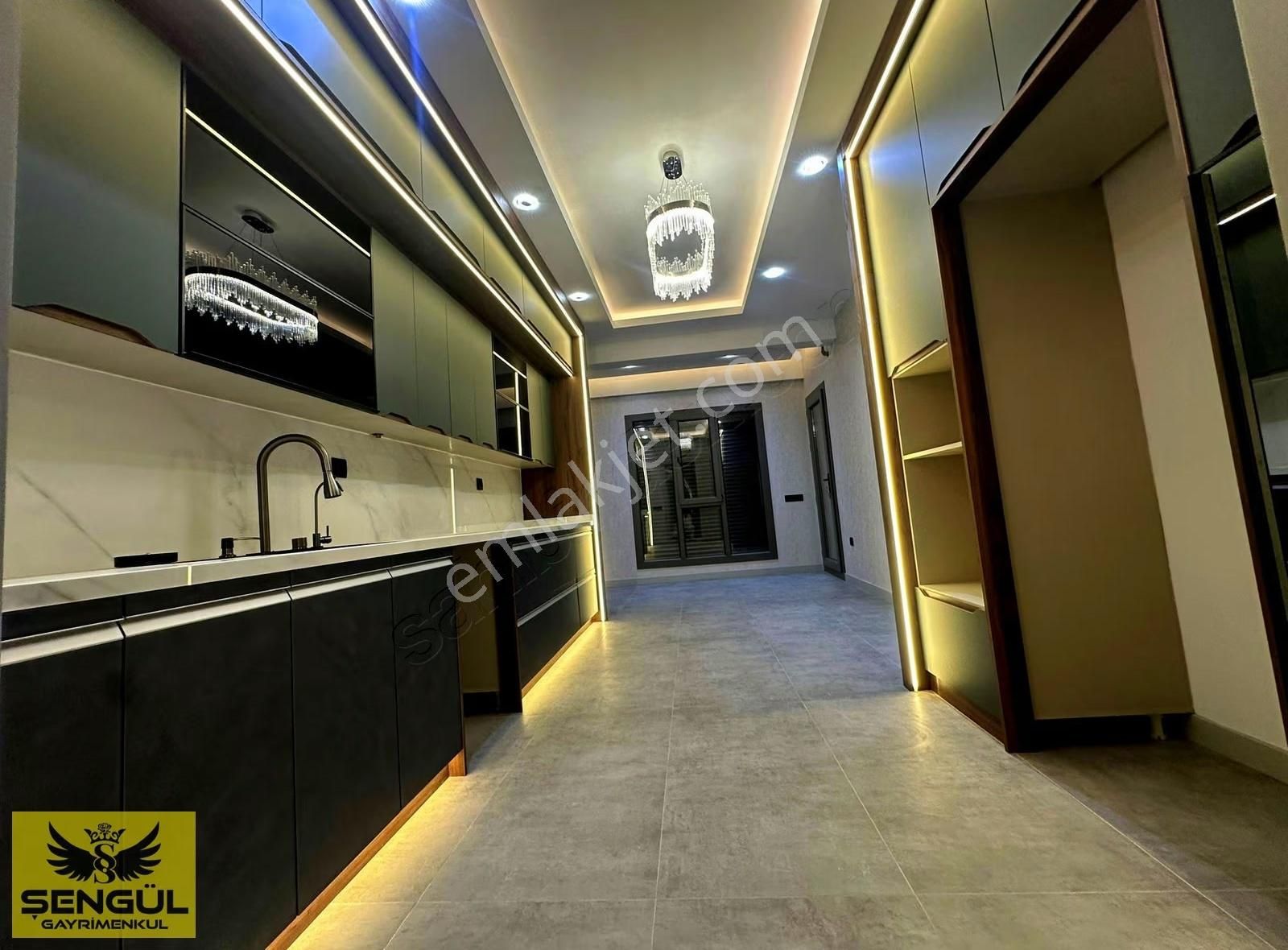 Şengül Gayrimenkul'den Ferhatlar Üstü Lüks 3+1 Satılık Daire - Görsel 18