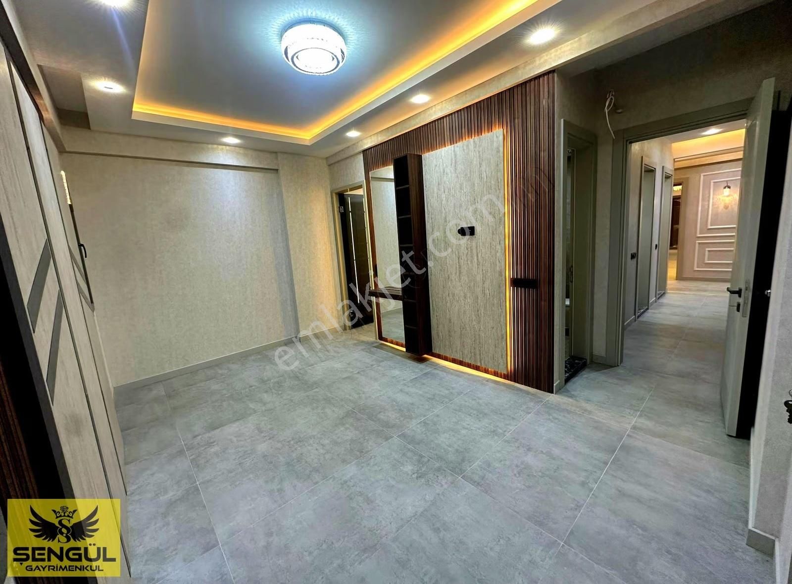 Şengül Gayrimenkul'den Ferhatlar Üstü Lüks 3+1 Satılık Daire - Görsel 33