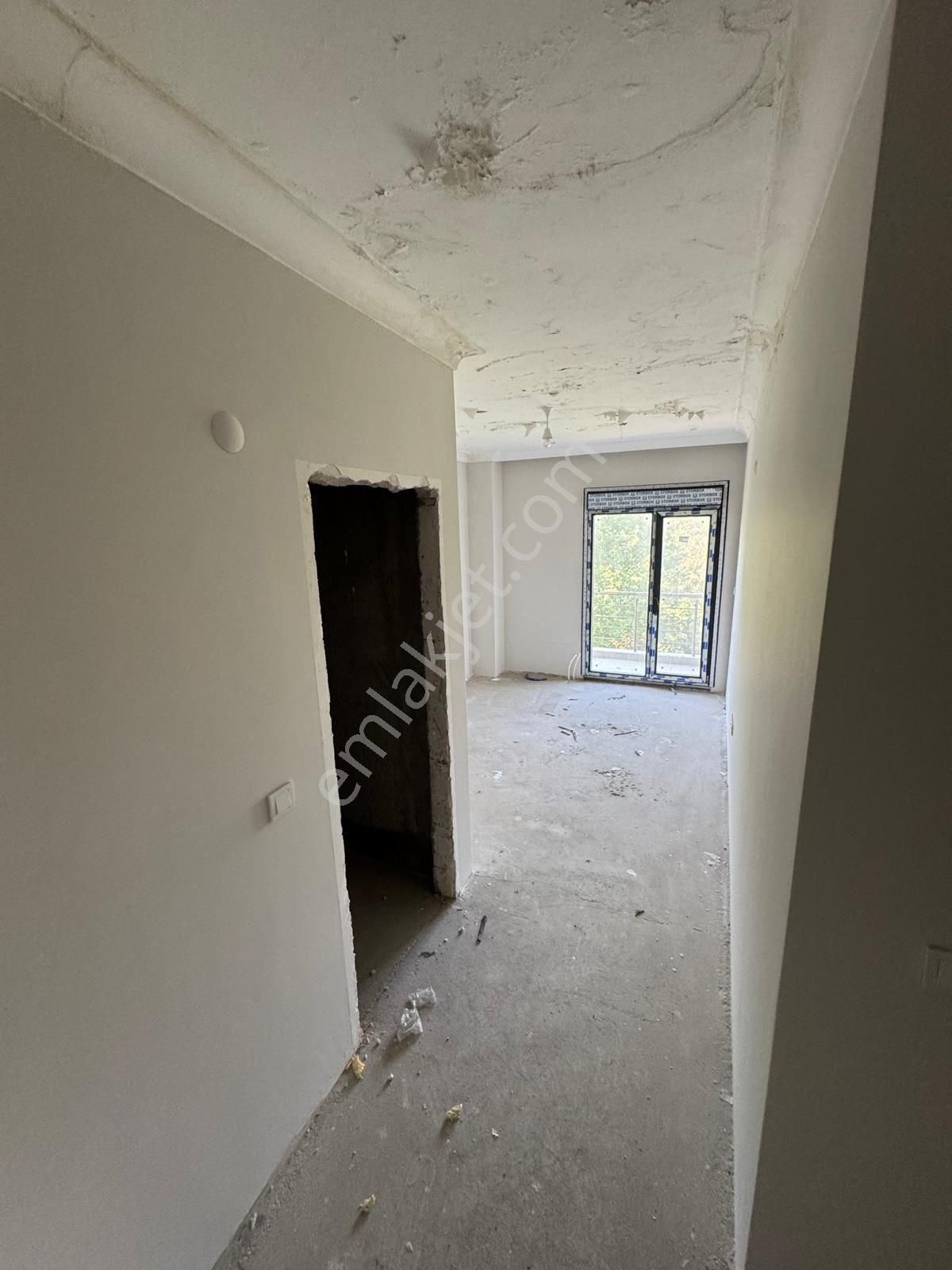 Maltepe Yalı Mahallesinde Deniz Manzaralı Satılık Dubleks Daire - Görsel 9