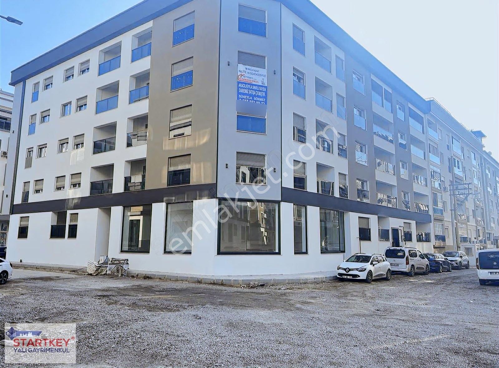 Demirköprü Diş Hastanesi Yakını Sıfır 3+1 Arakat Satılık Daire