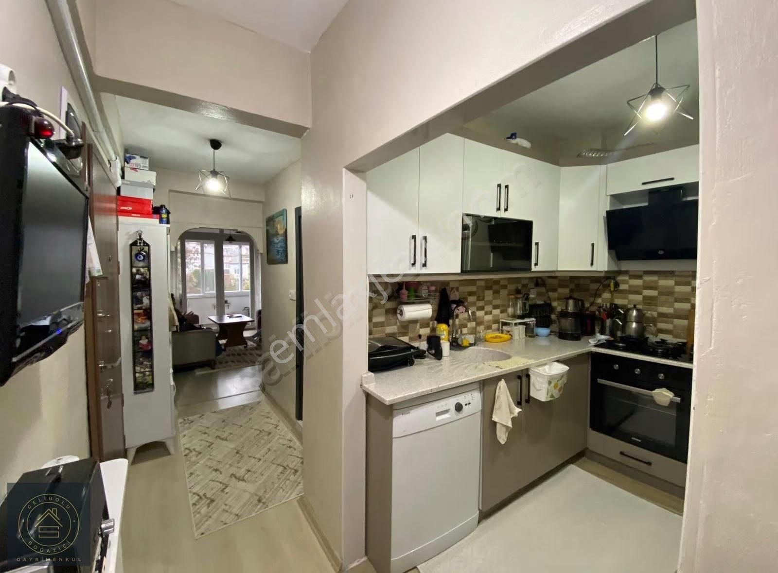 Gelibolu Boğaziçi Gayrimenkulden Merkezde Full Tadilatlı 2+1 - Görsel 3