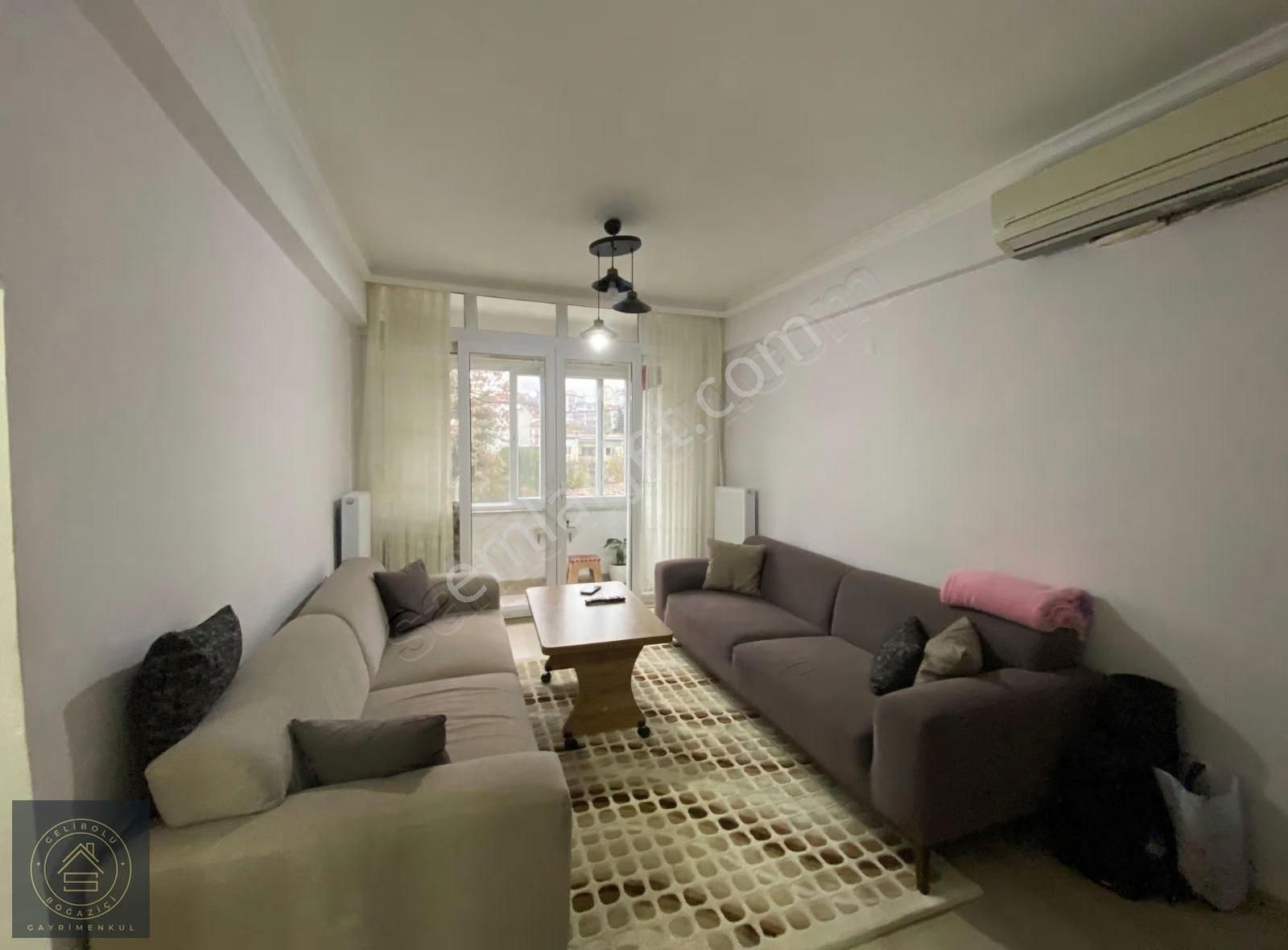 Gelibolu Boğaziçi Gayrimenkulden Merkezde Full Tadilatlı 2+1