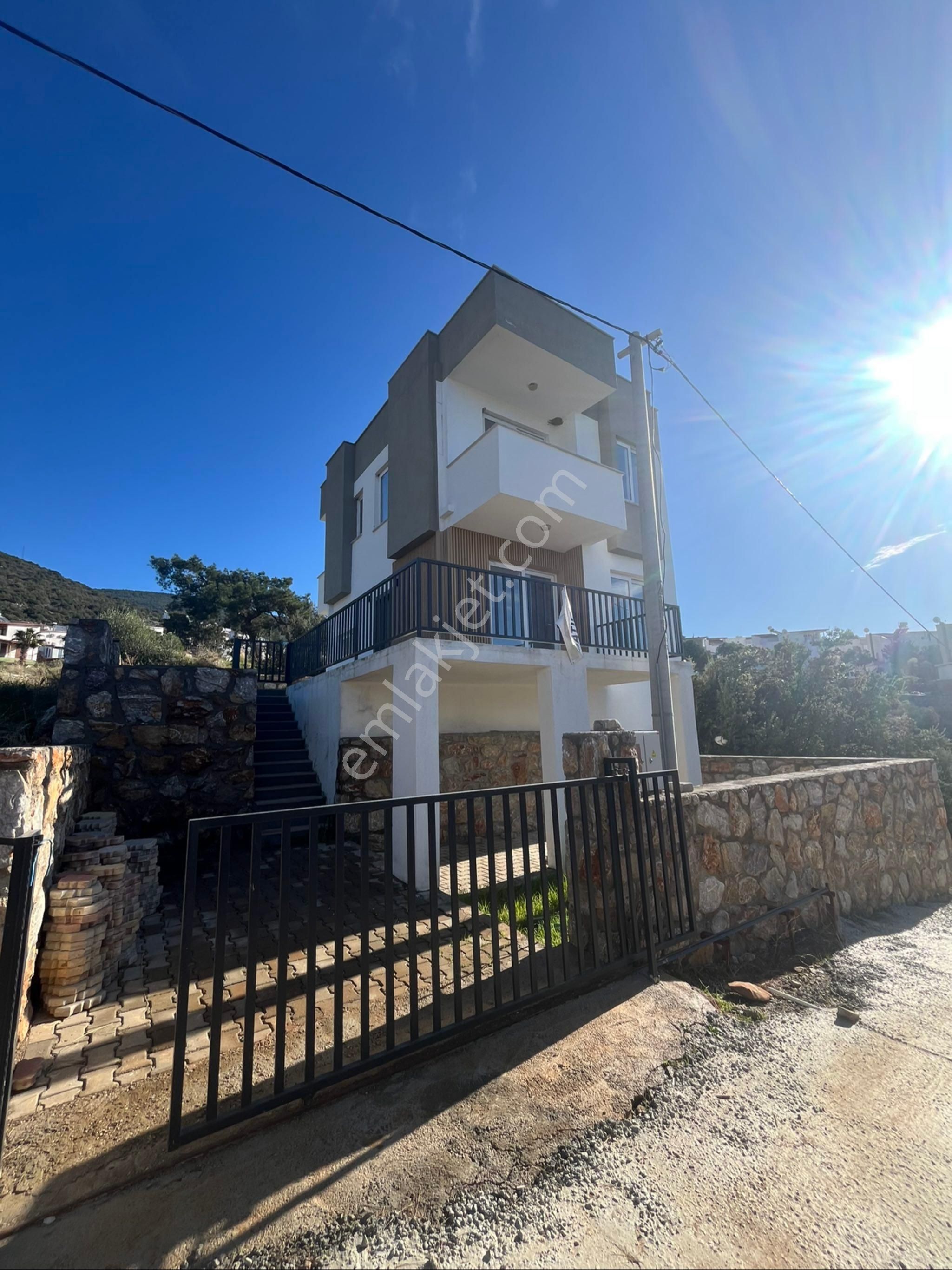 Didim Akbük Te Satılık 3+1 Villa - Görsel 5