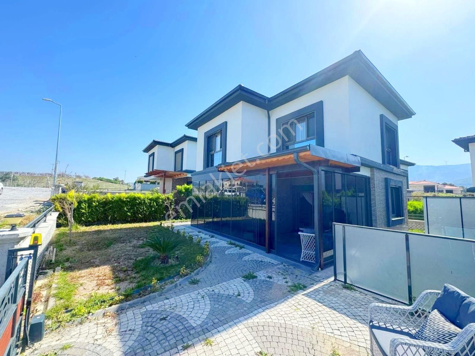 Özel Havuz 350m2 Arsa Tek Müstakil - Görsel 7