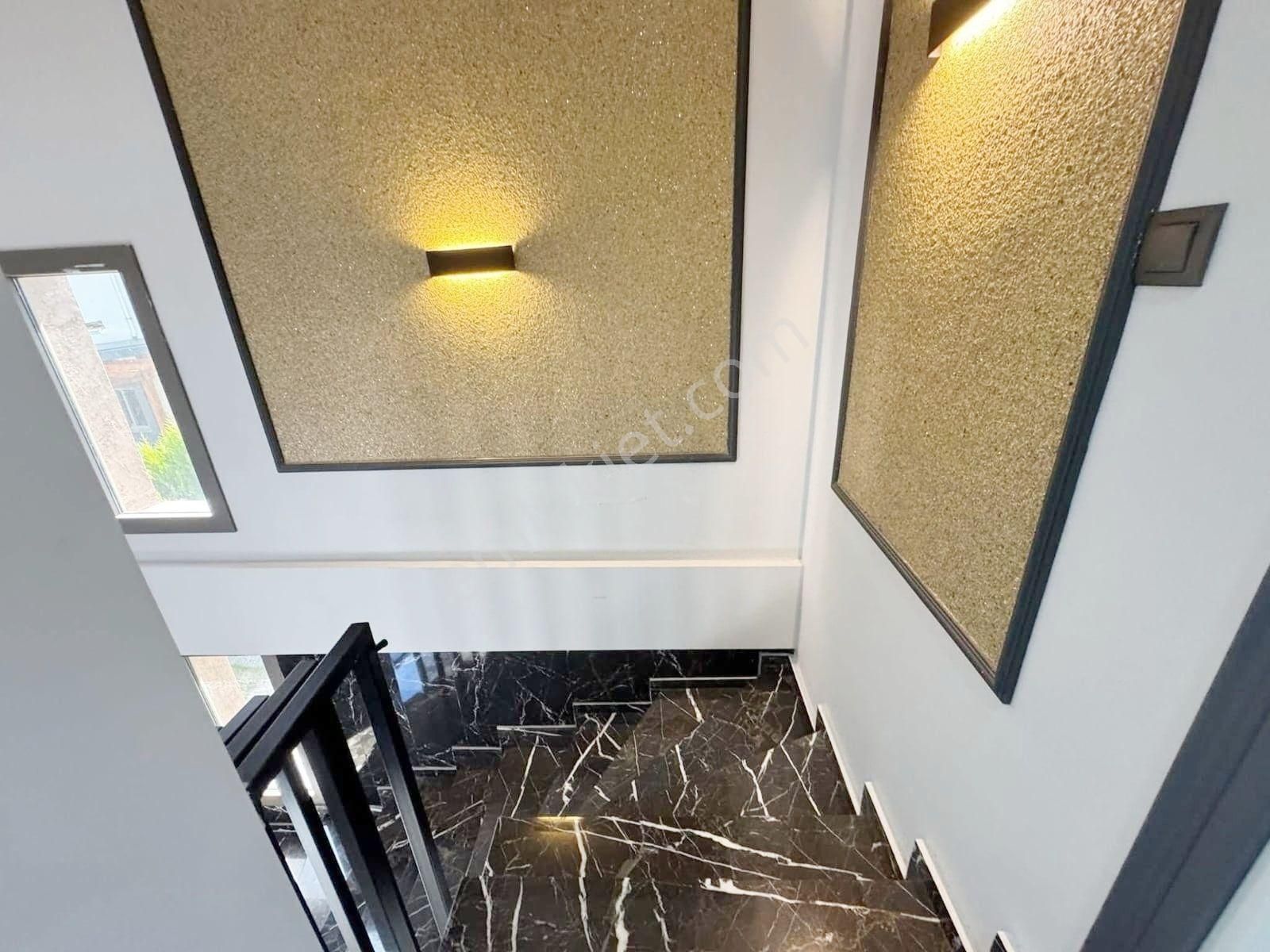 Özel Havuz 350m2 Arsa Tek Müstakil - Görsel 17