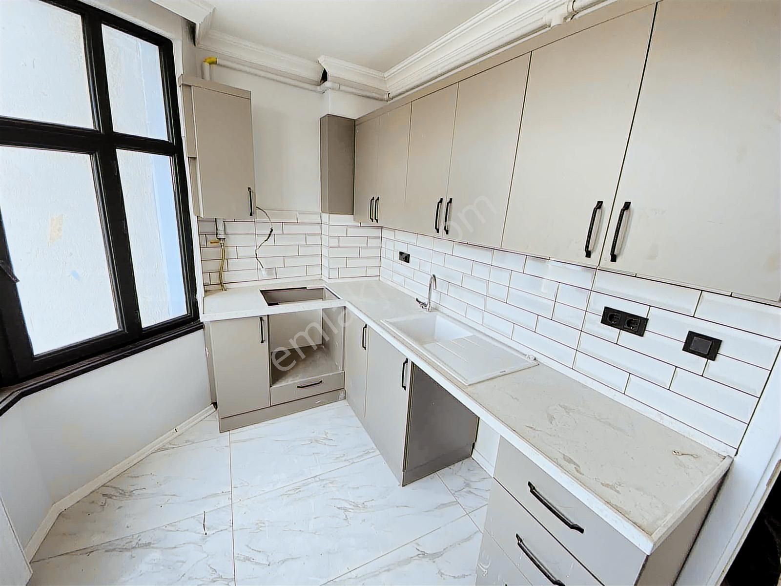 Trabzon Meydanda Kiralık Daire - Görsel 24