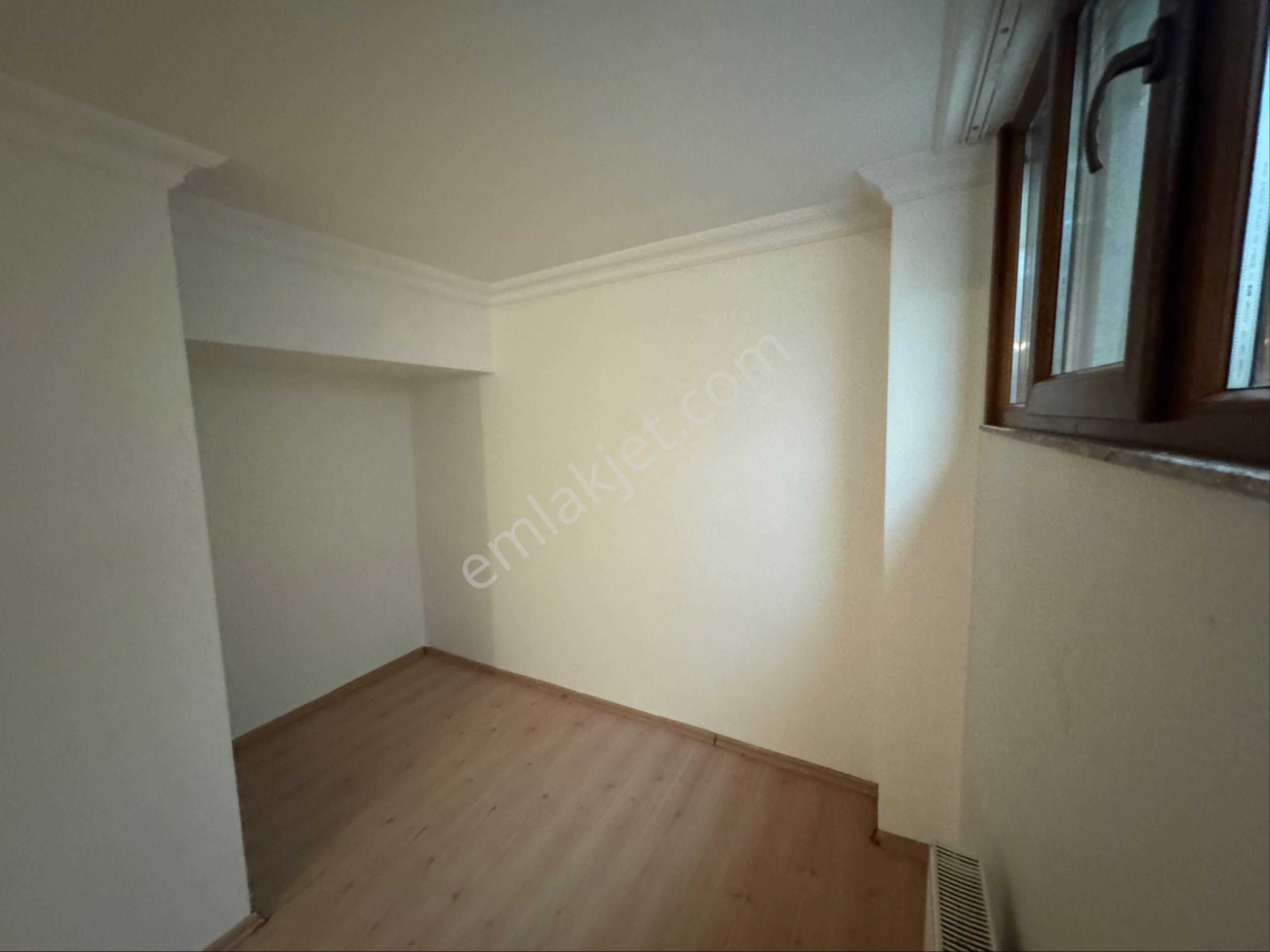 İdealtepe Sincaplı Sokak Da 2+1 Kiralık Daire - Görsel 14