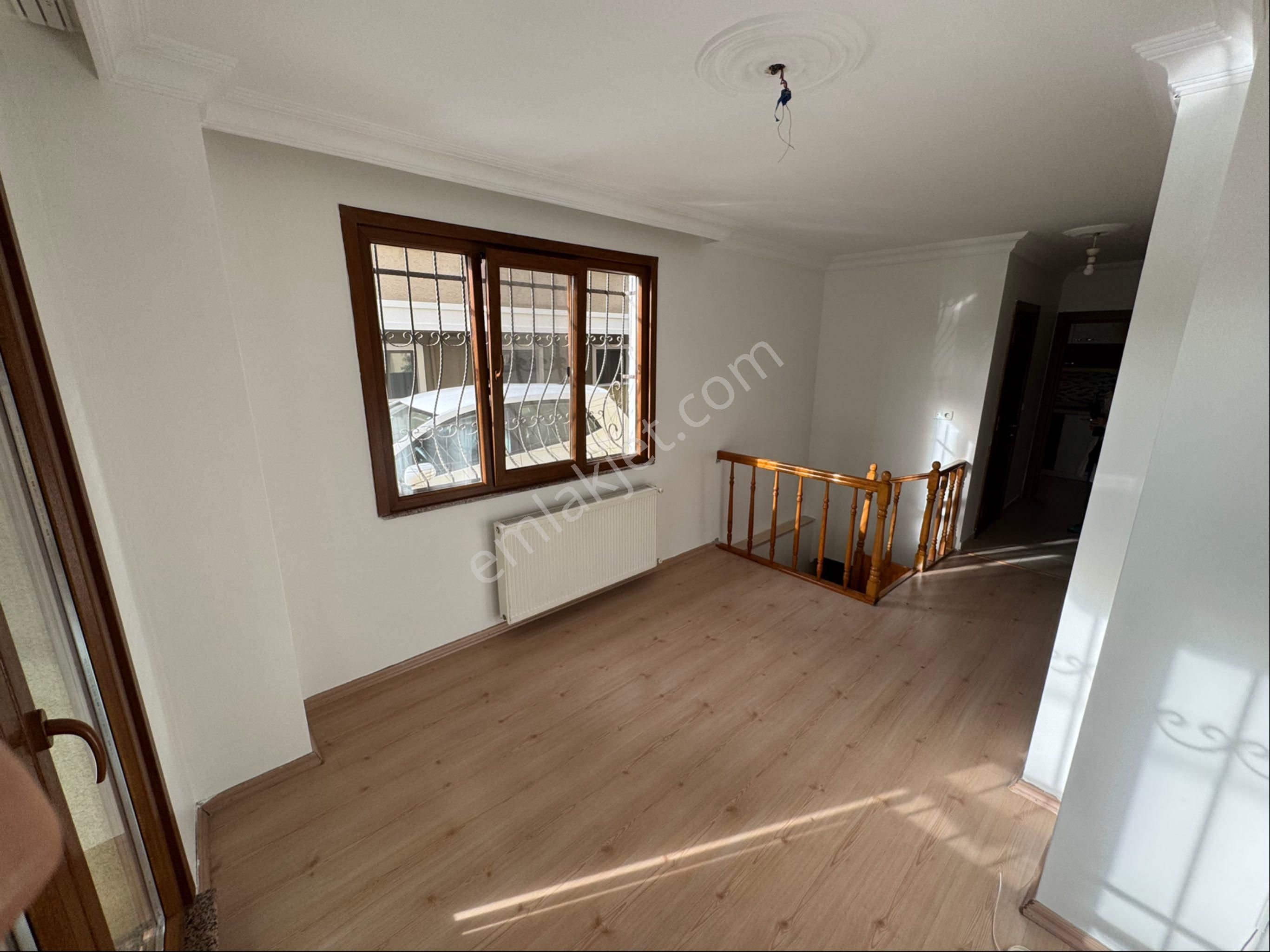 İdealtepe Sincaplı Sokak Da 2+1 Kiralık Daire