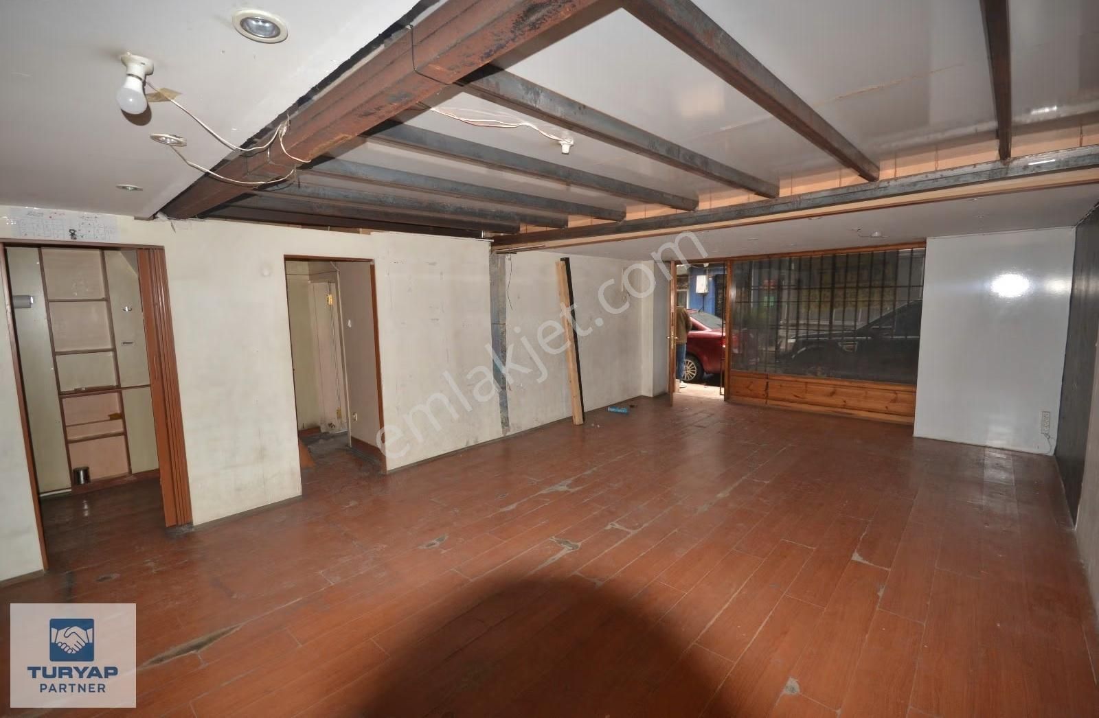 Eyüpsultan Defterdar Mahallesinde Kiralık 120 M2 Dükkan - Görsel 17