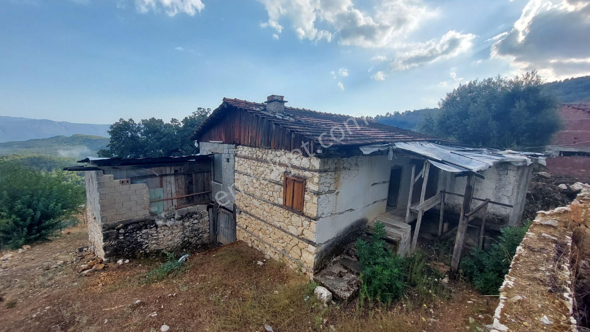 Sahile 30 Dk. Da Yeni Gömbe Yolu Üzeri İki Ev İmarlı Abonelikli - Görsel 16