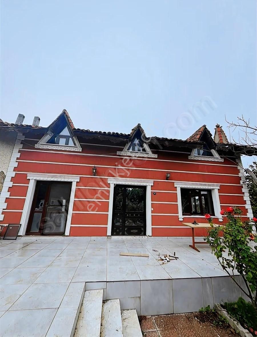 Rass Yapı'dan Kemalpaşa Çiniliköy'de 3+1 Kiralık Villa - Görsel 25