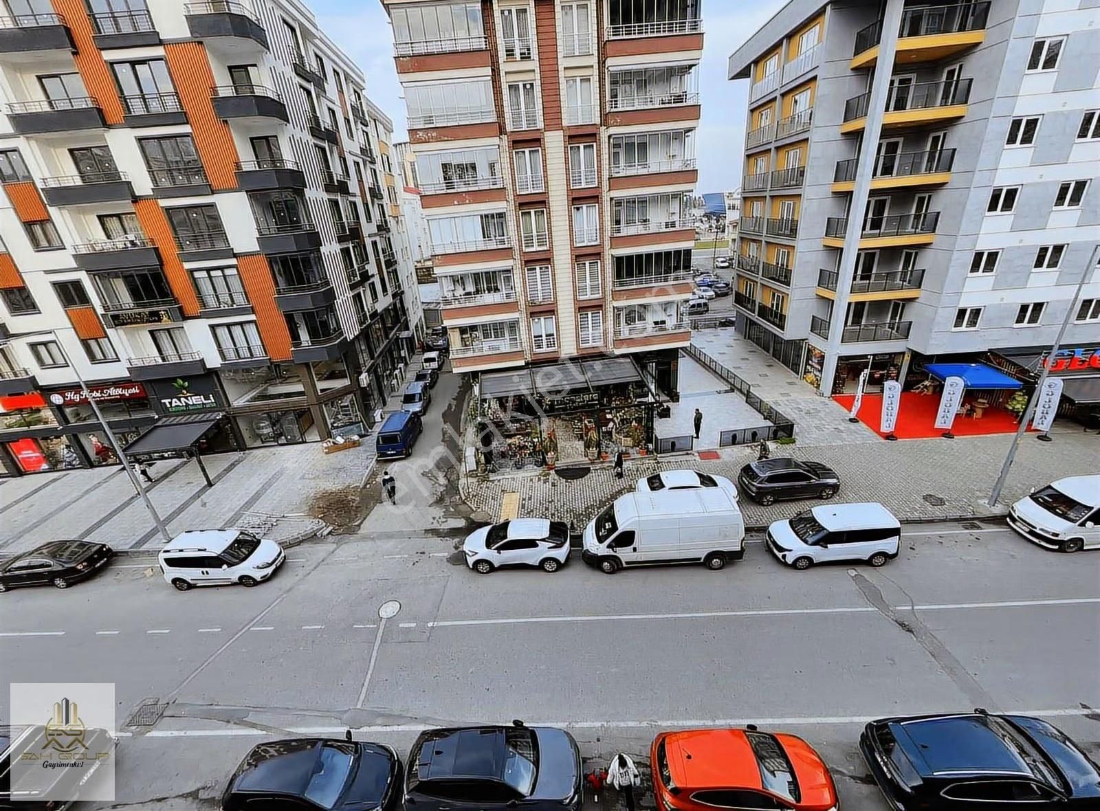 Avrupark Sitesinde 2+1 Ofis Veya Mesken Kullanımına Uygun - Görsel 3