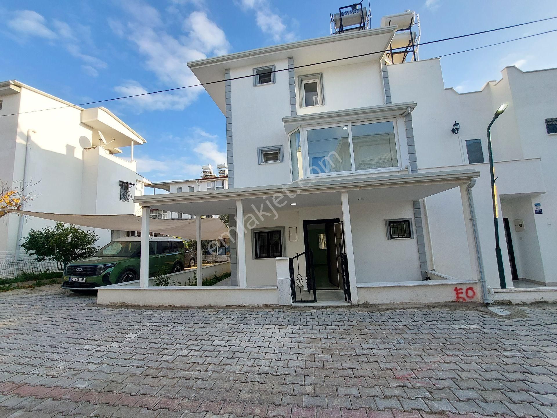 Fiyat Düştü!3+1triblex Villa, Denize 800m,otoparklı. Akbük Didim Anayolu Üzerinde - Görsel 5