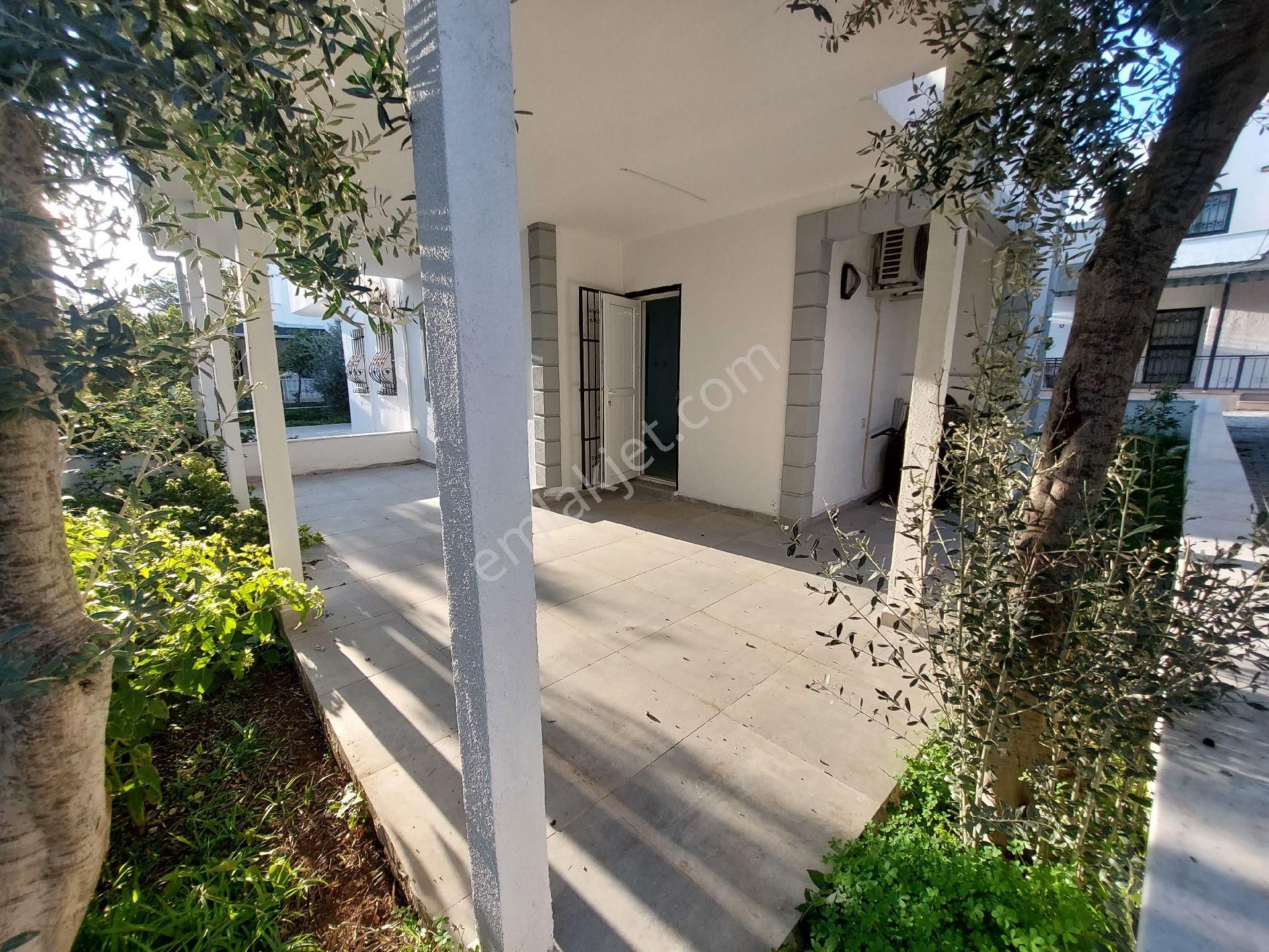 Fiyat Düştü!3+1triblex Villa, Denize 800m,otoparklı. Akbük Didim Anayolu Üzerinde - Görsel 17