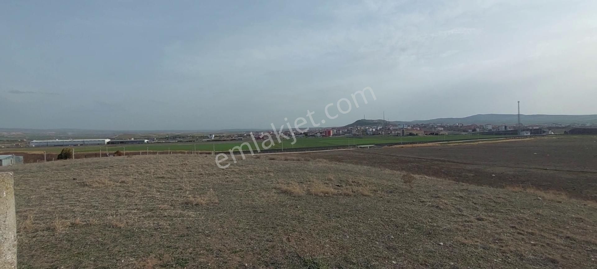 Hakim Konum 0,35 Oturum 3 Kat İmarlı Düz Manzaralı Arsa - Görsel 8