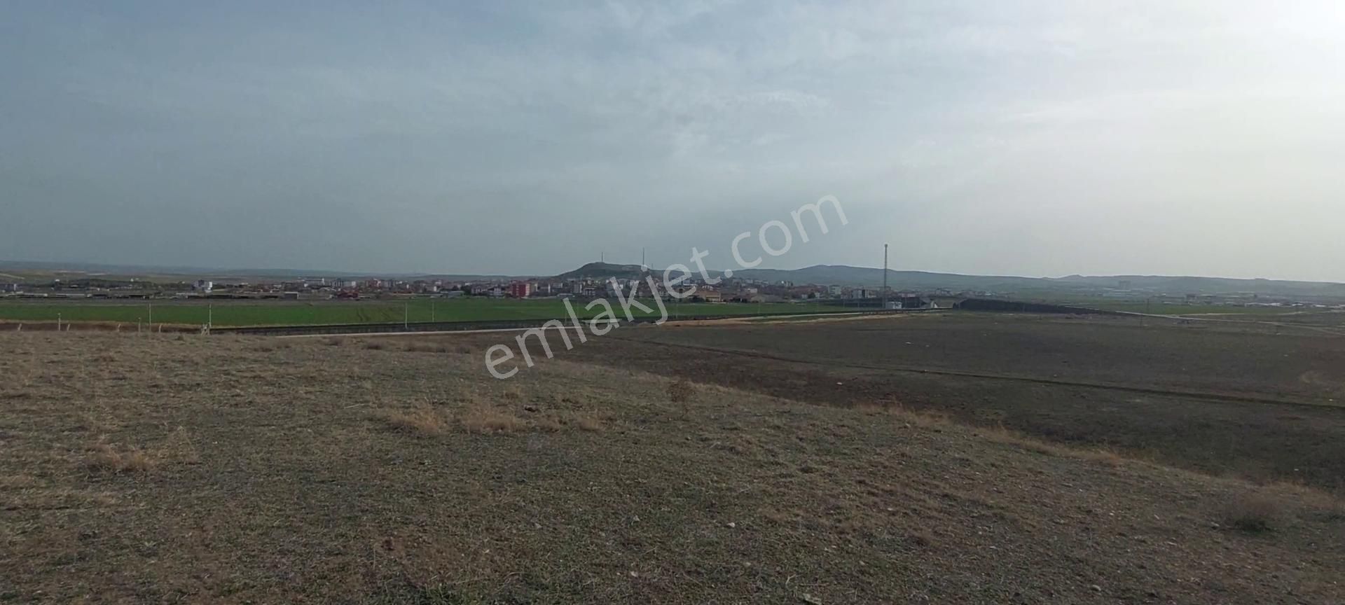 Hakim Konum 0,35 Oturum 3 Kat İmarlı Düz Manzaralı Arsa - Görsel 9