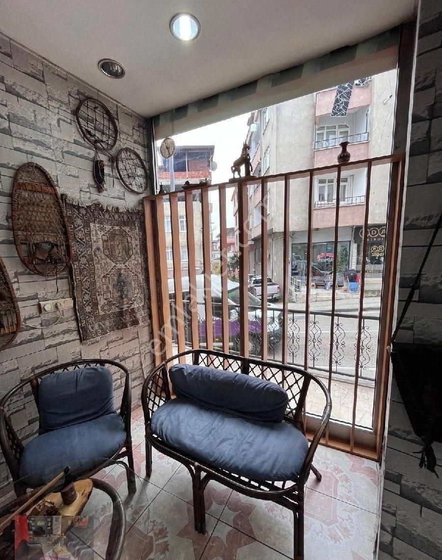 Karamanoğlu Emlak'tan Devren Kiralık Tıbbi Giyim Mağazası - Görsel 4