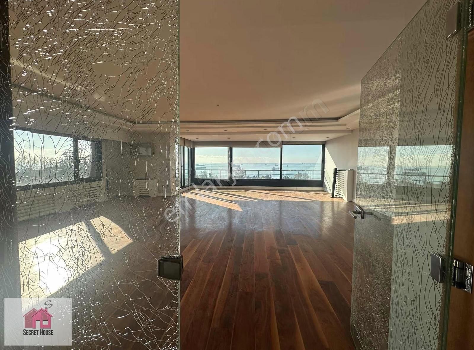 Secret House'dan 500m2 Emsalsiz 5+2 Denız Manzaralı Dublex