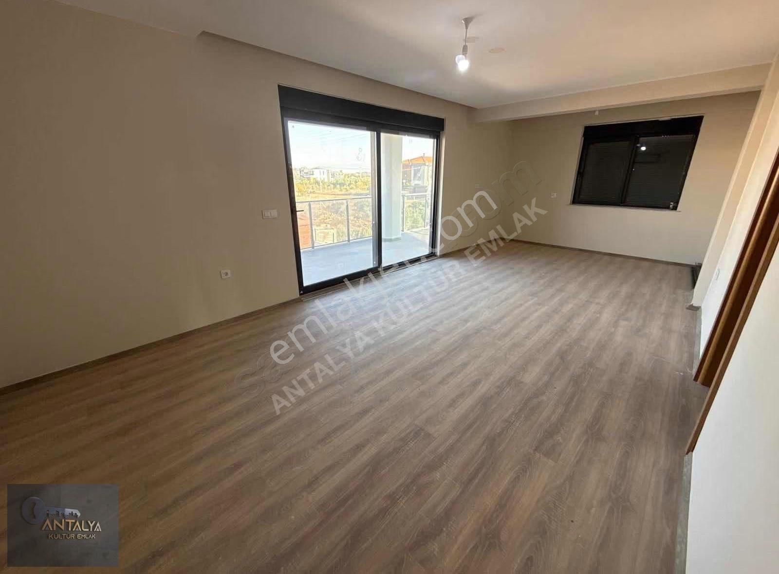 Döşemealtı Tüvtürk Arkası 7+1 Müstakil Havuzlu Villamız - Görsel 25