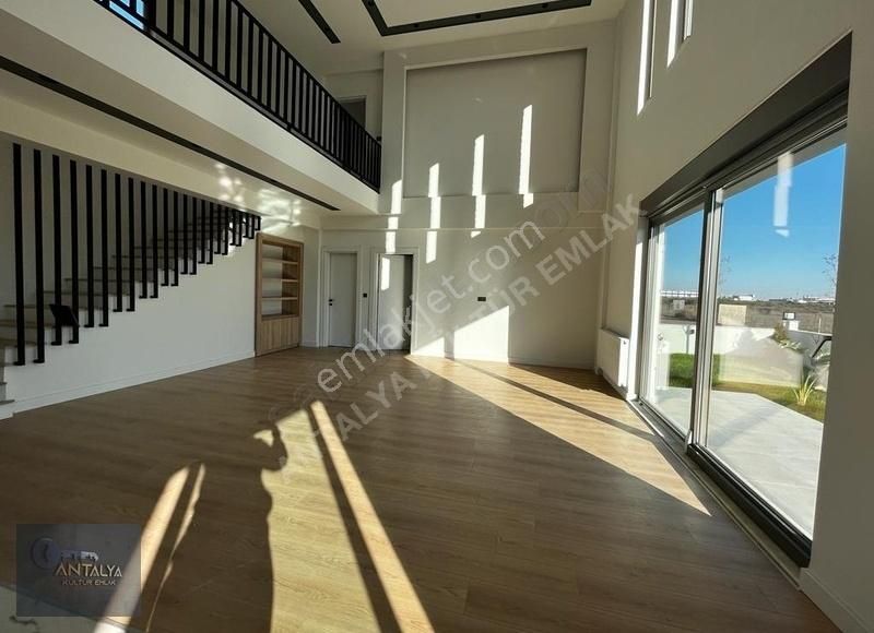 Döşemealtı Şehir Hastahanesi Yakını 4+1 Ultra Lüx Kiralık Villa. - Görsel 9