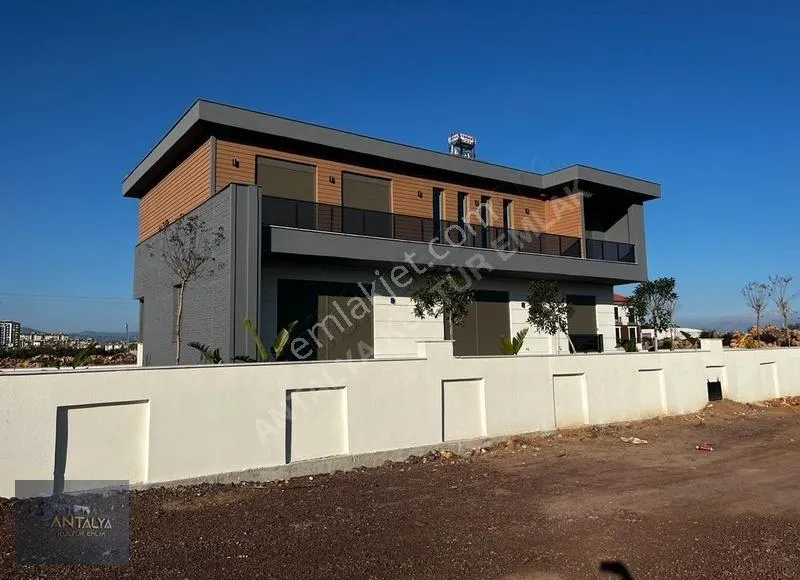 Döşemealtı Şehir Hastahanesi Yakını 4+1 Ultra Lüx Kiralık Villa. - Görsel 23