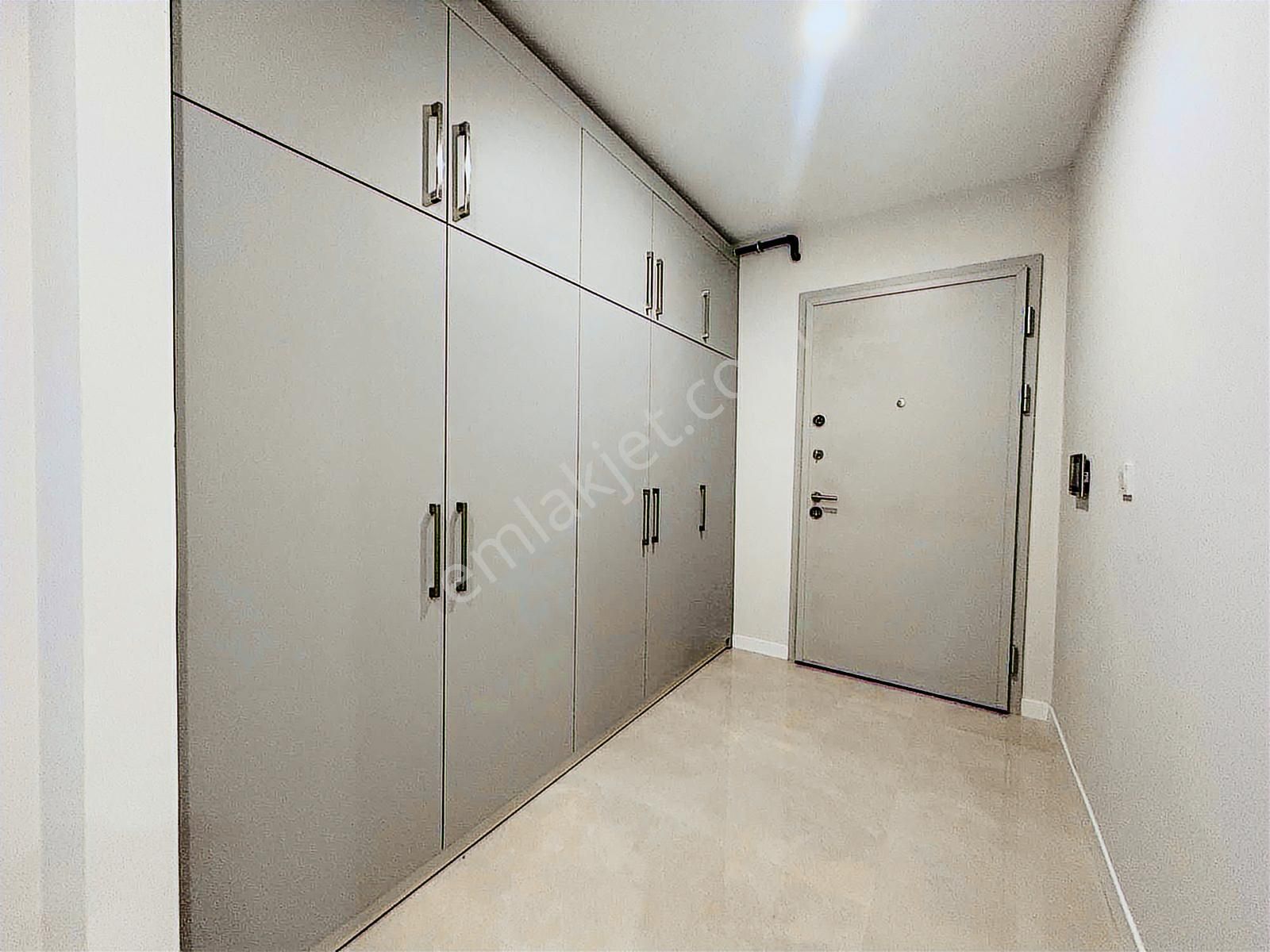 Gürsoy'dan Örende Havuzlu Kapalı Otoparklı Lüks 3+1 Daire - Görsel 13