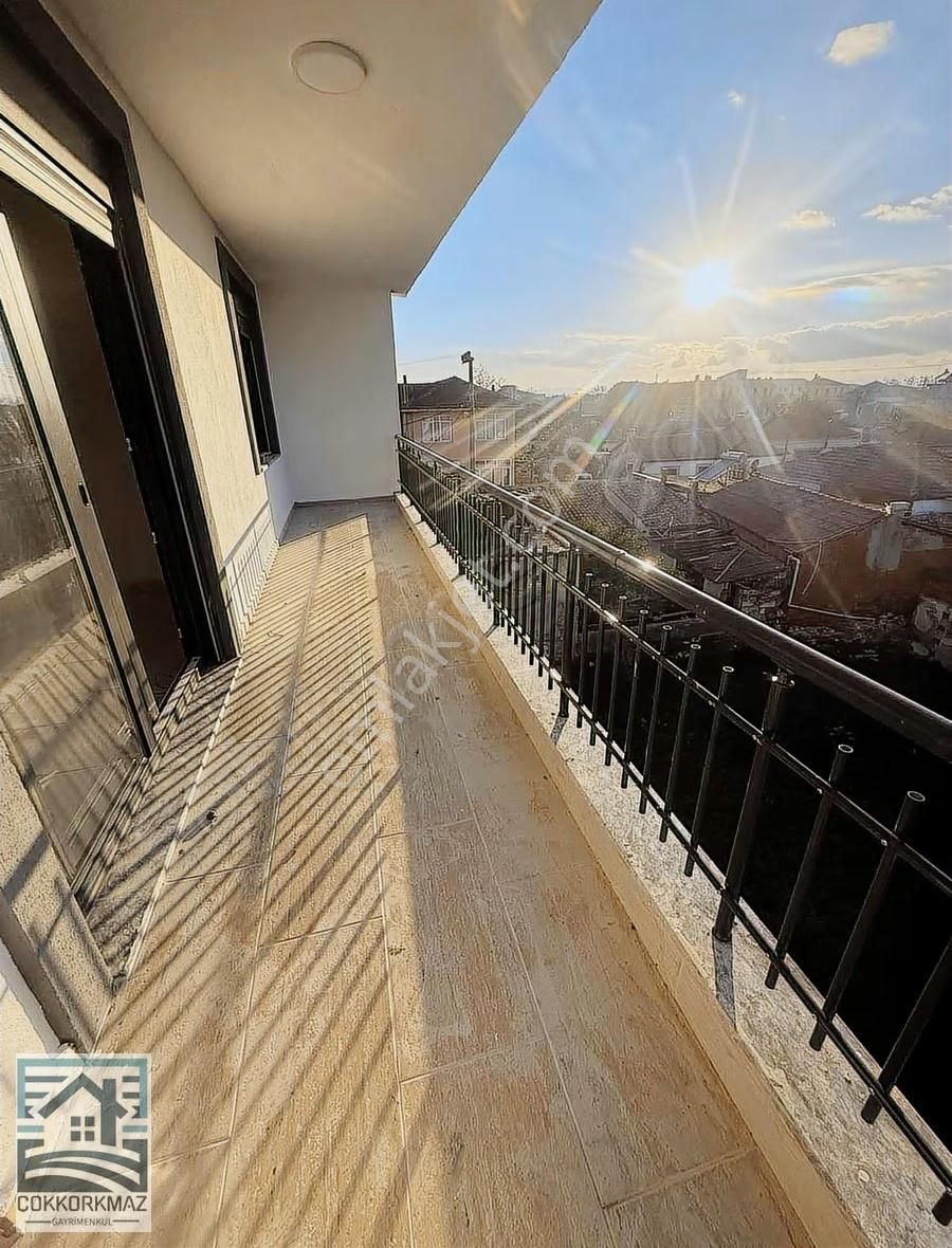 Çokkorkmazdan Altınovada Sıfır 2+1 Asansörlü Daire