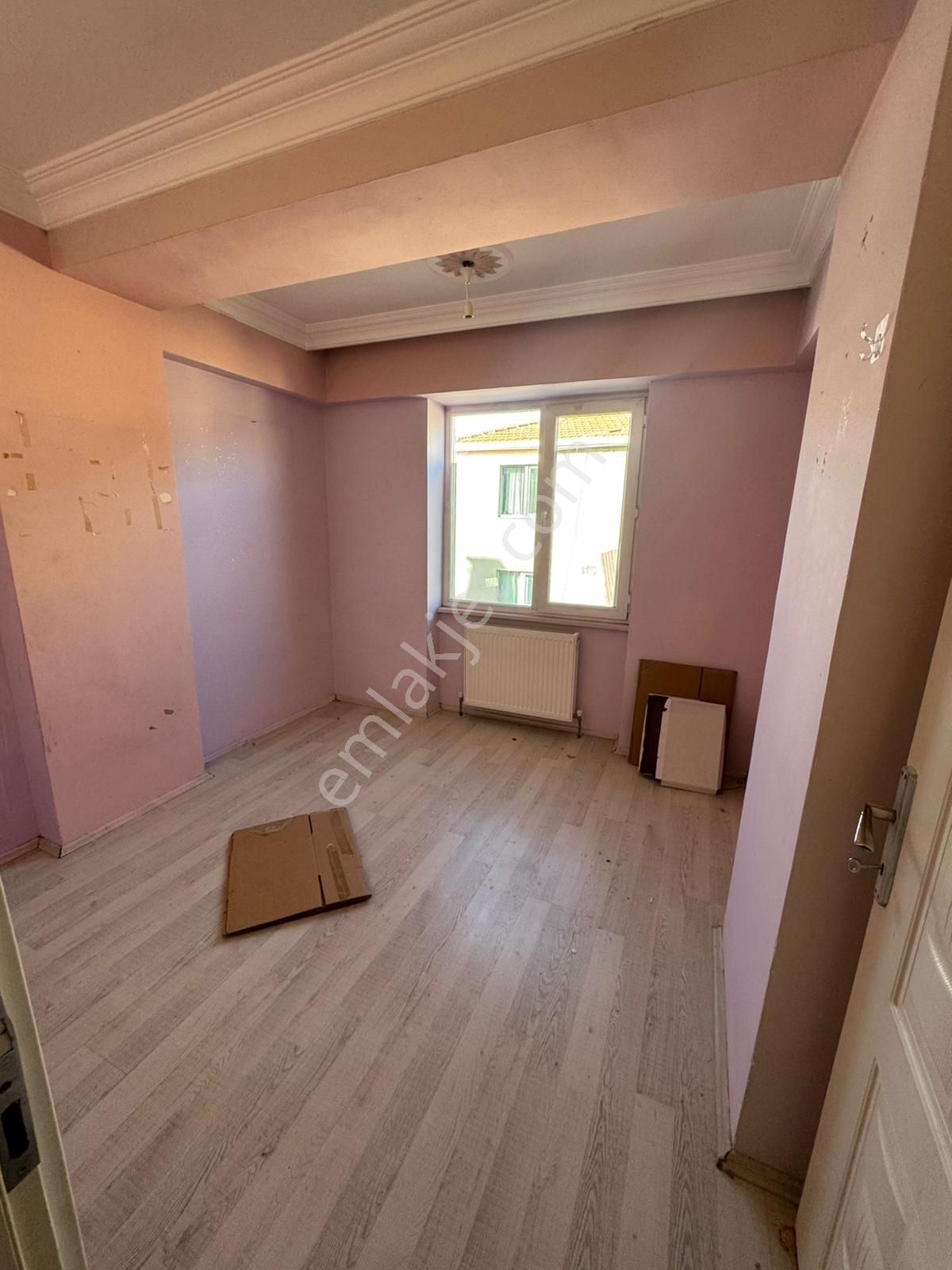 Tuğra'dan Çobançeşme Mah'den Kiralık 2+1 Daire - Görsel 2