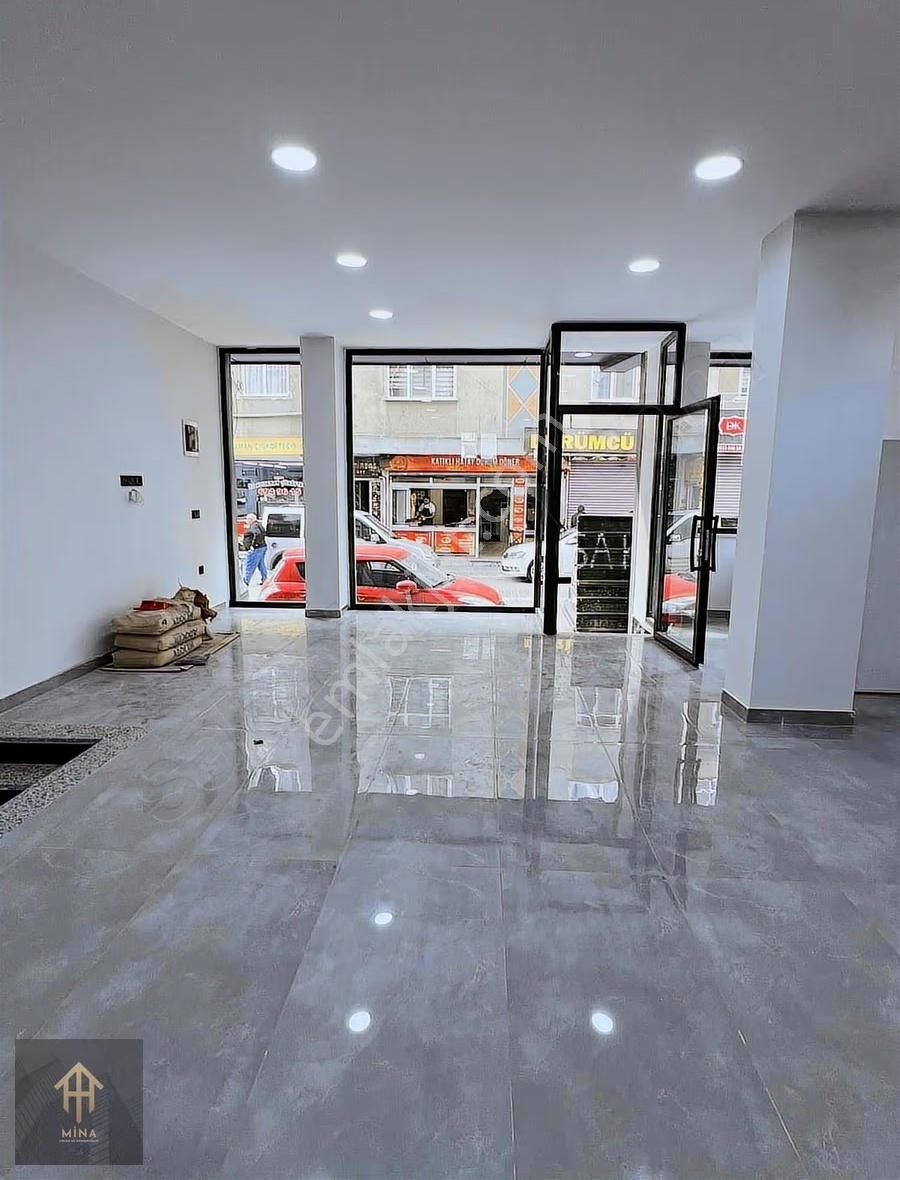 Cadde Üzerinde Köşe, İki Katlı Sıfır Dükkan - Görsel 2