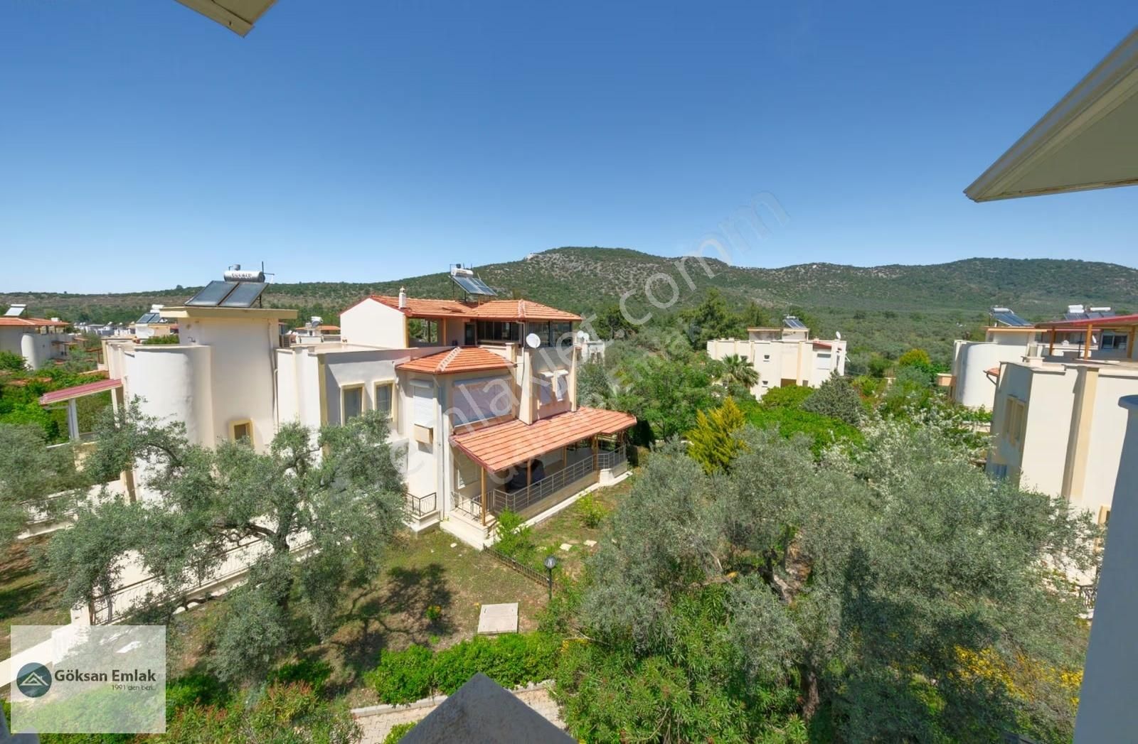 Milas Bozbük`te Havuzlu Sitede Eşyalı, Geniş Bahçeli Yazlık