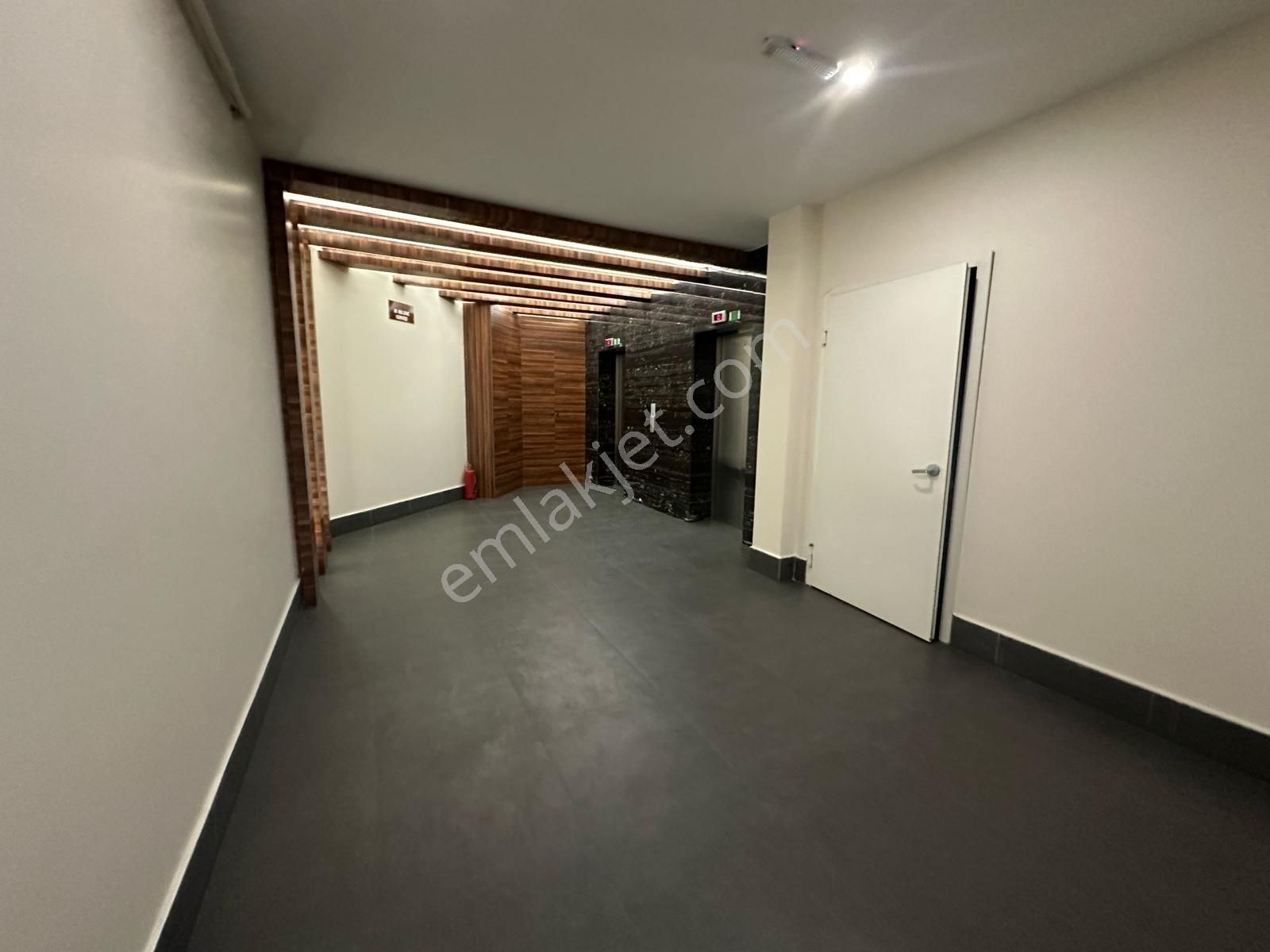 Beykent Centro Resıdence Lüks Ofis Merkez Kiralık Metrobüs Yanı - Görsel 14