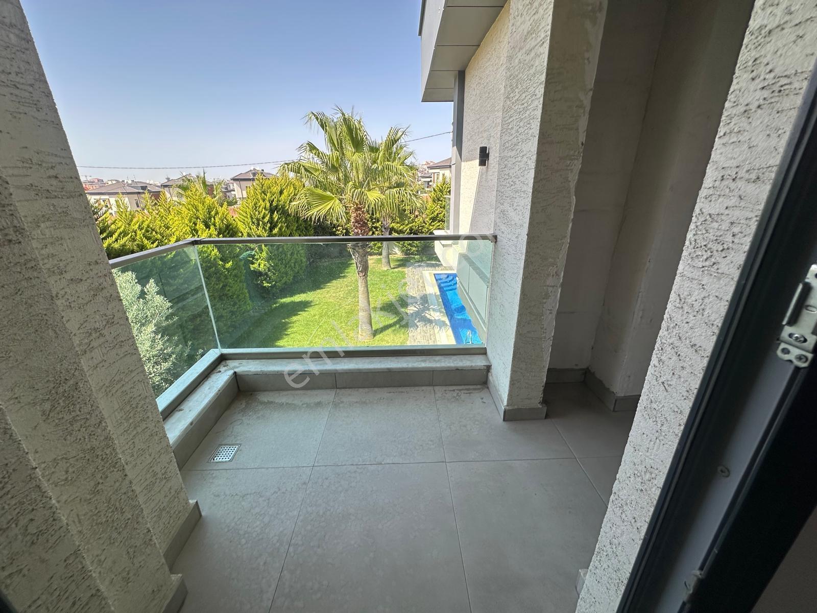 Vatandaşlık İşlemleri İçin Uygun Lüks Villa Havuzlu Deniz Manza - Görsel 27