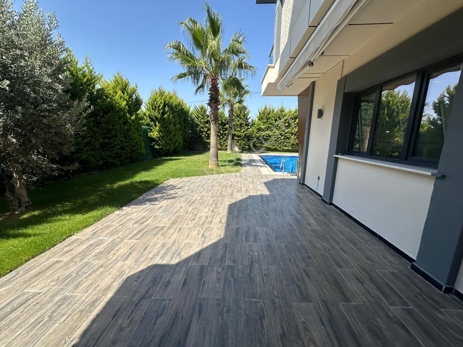 Vatandaşlık İşlemleri İçin Uygun Lüks Villa Havuzlu Deniz Manza - Görsel 5