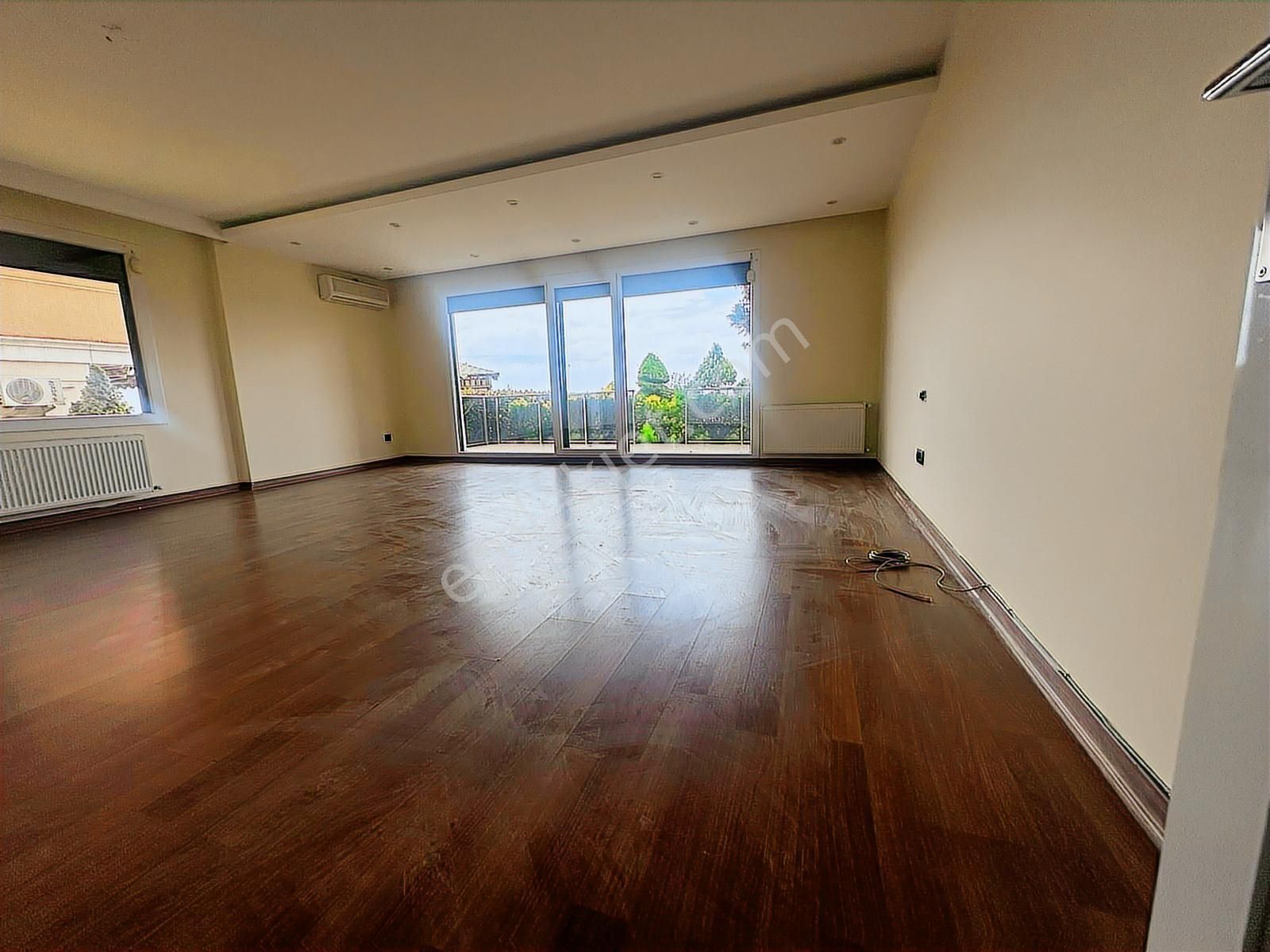 Vista4 Resıdencede Deniz Manzaralı Villa Konseptinde Bahçe Katı - Görsel 31
