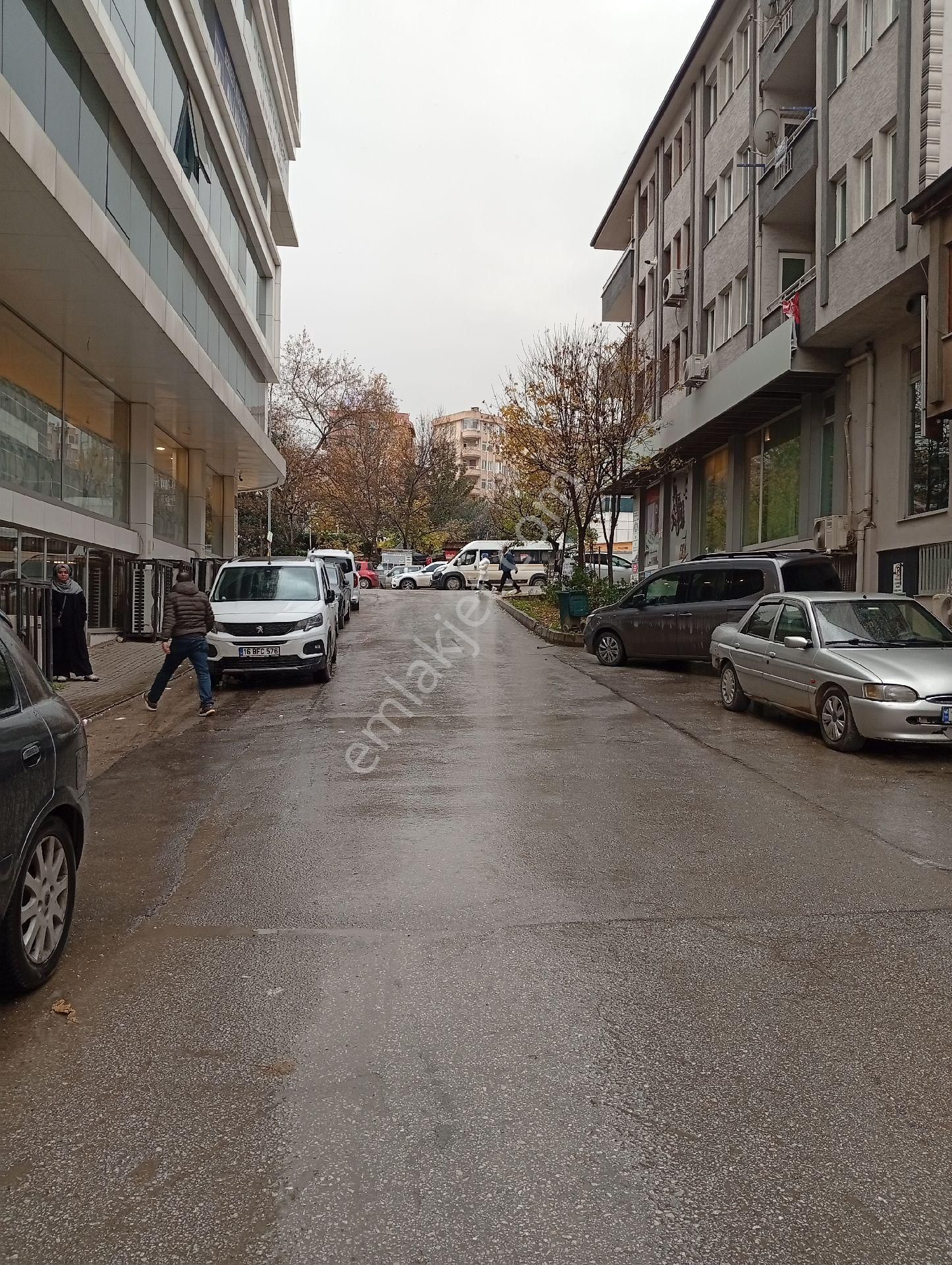 Asker Emlaktan Konak Mah Kiralık Daire - Görsel 26